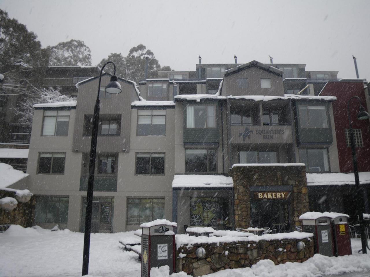 Hotel Thredbo 31 - Image 1