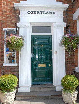 Hotel Courtland - Image 1