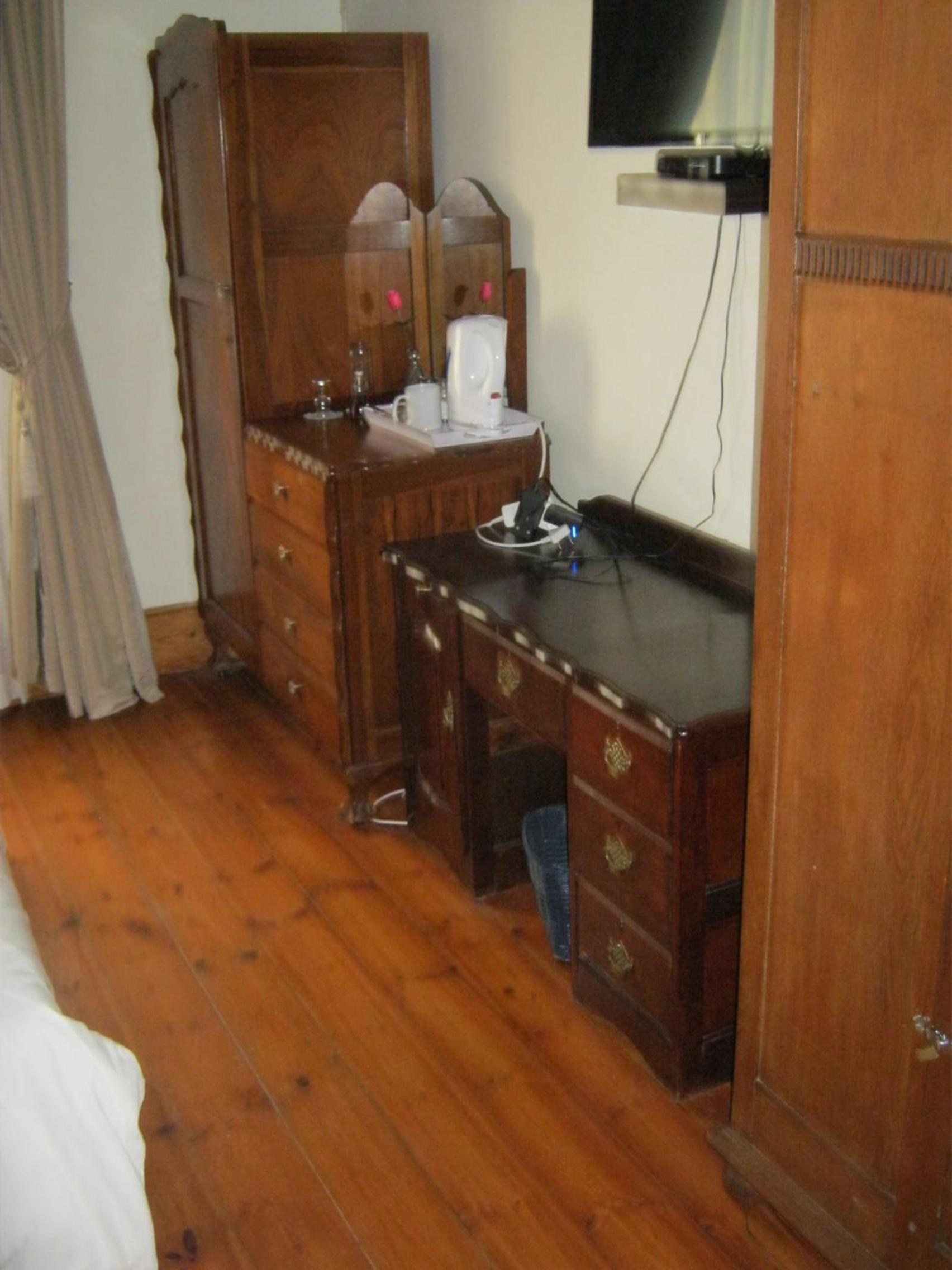 Ladismith Manor view 4