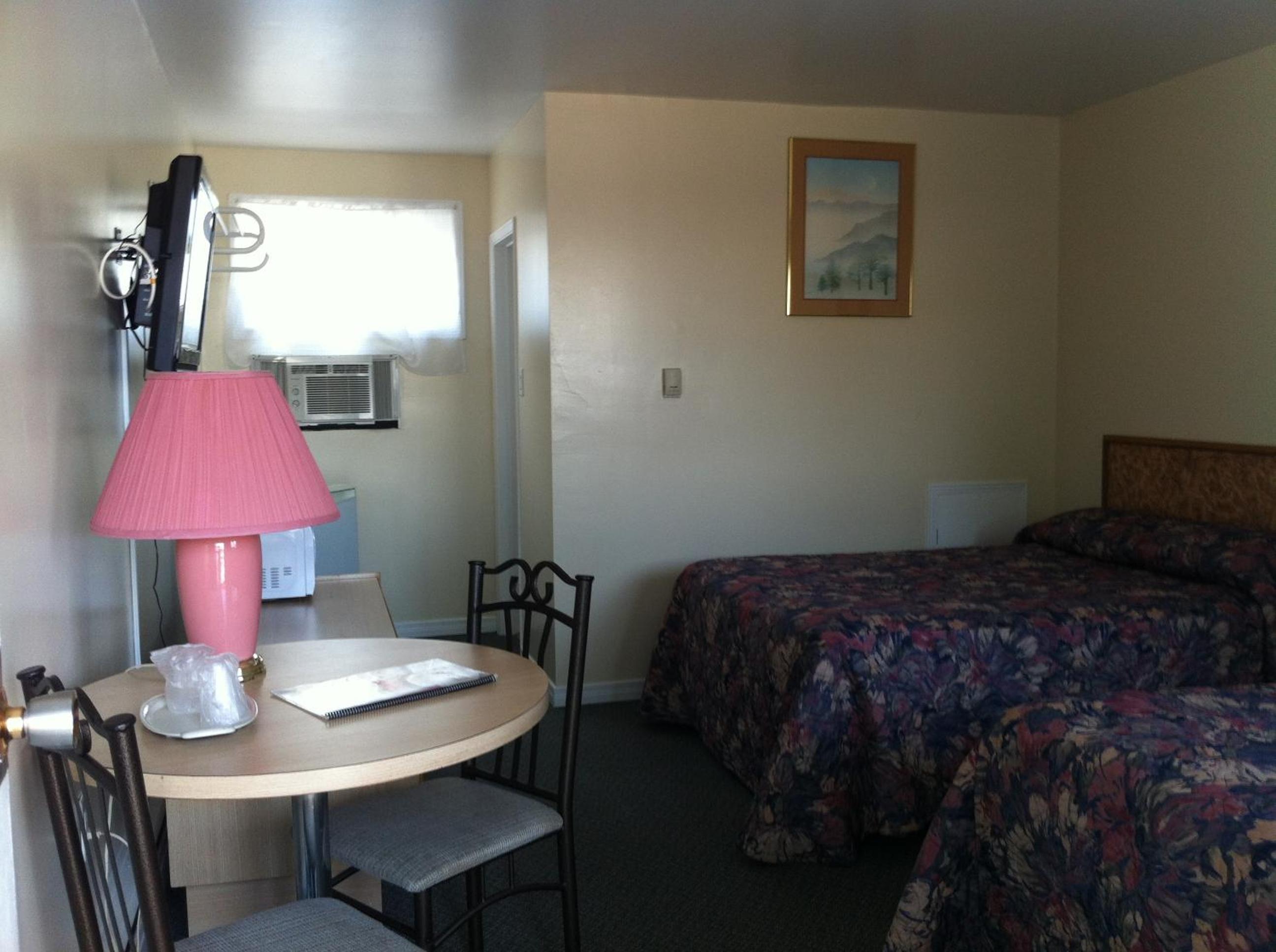 Hilltop Motel