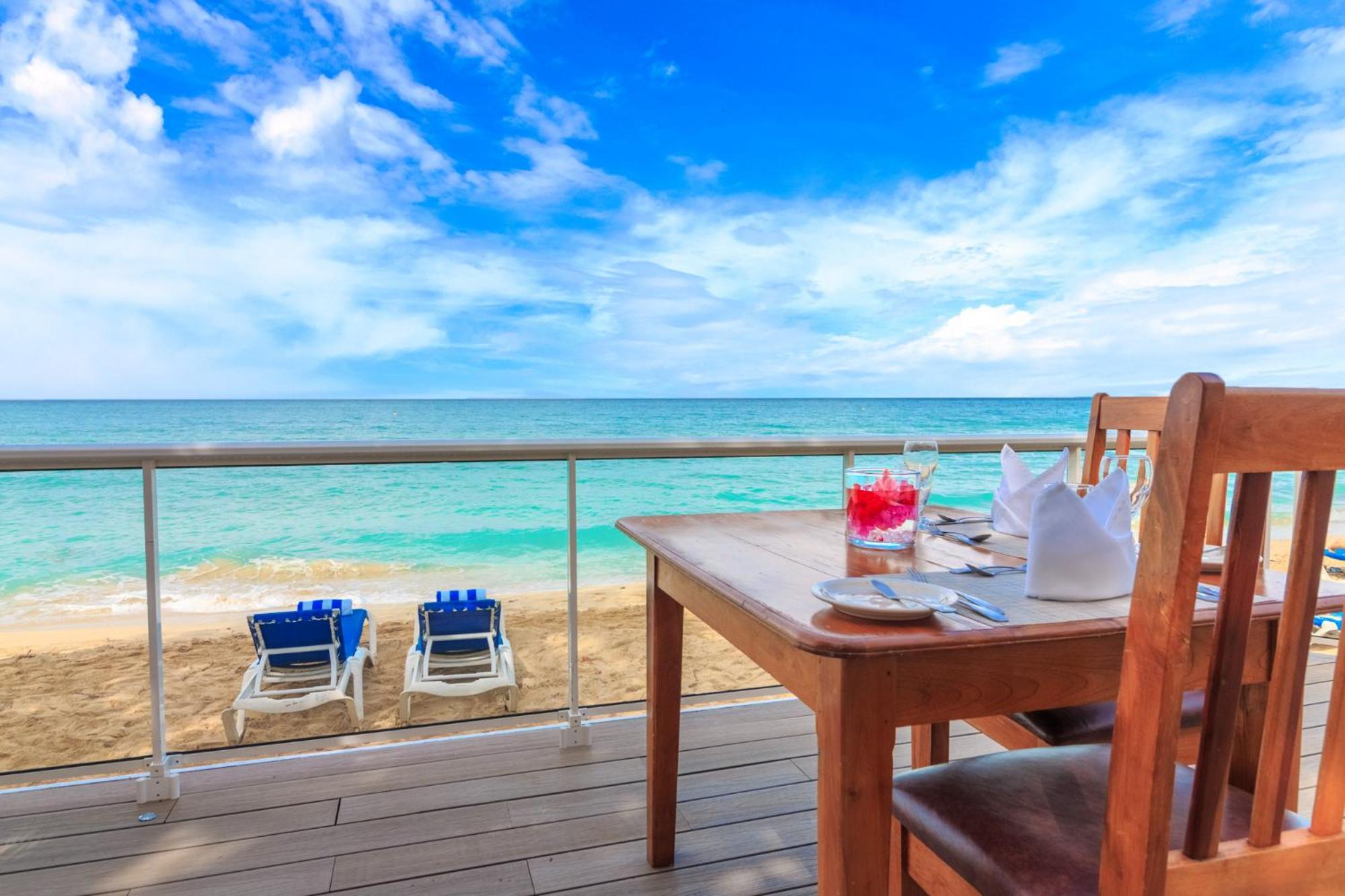 Travellers Beach Resort - Photo 13