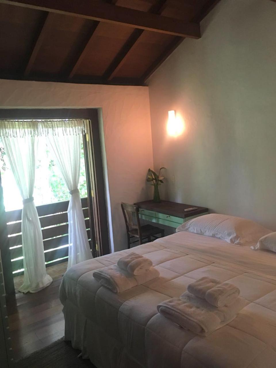 Casa pé na areia - Praia do Felix
