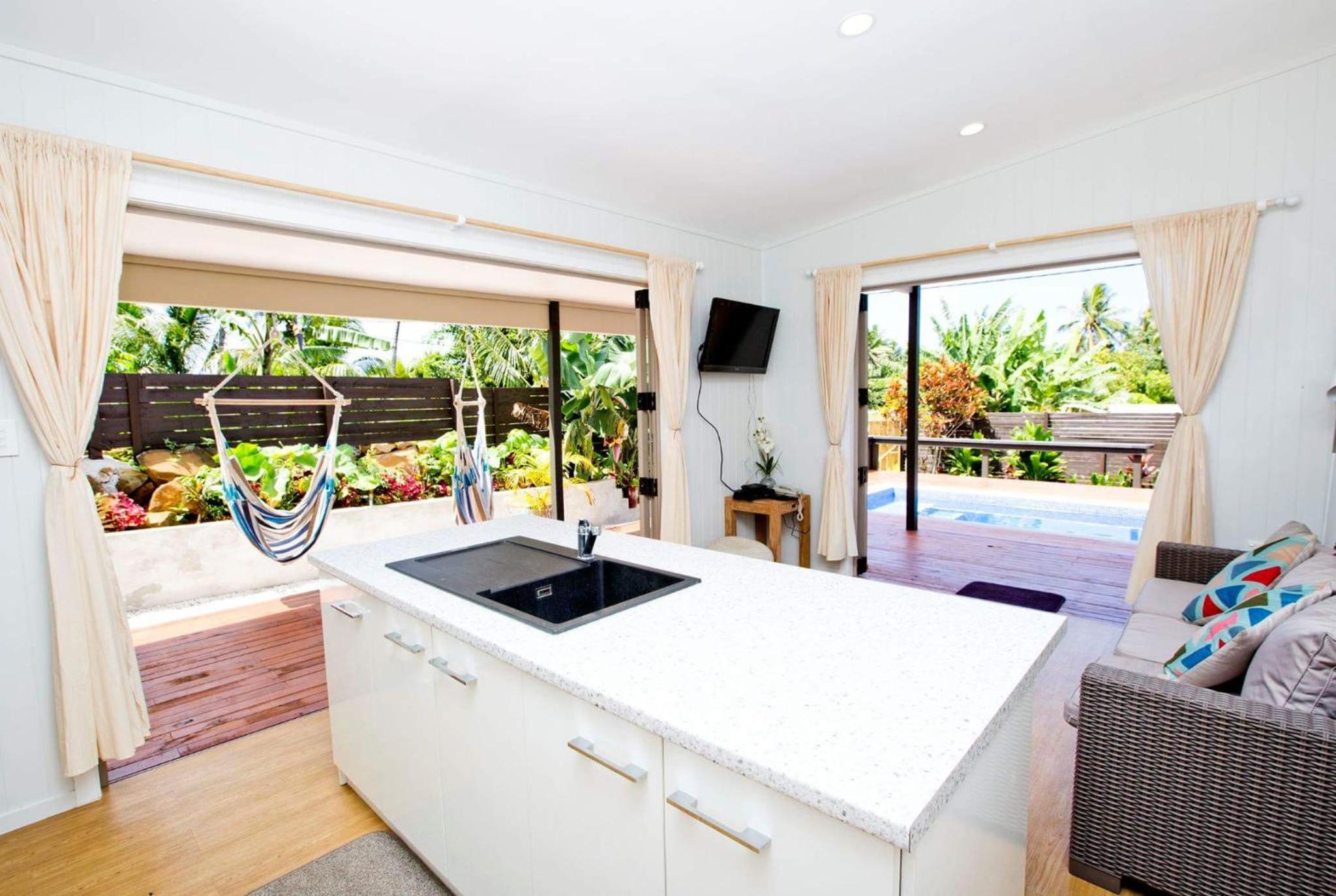 Honey Rose Retreat - Rarotonga
