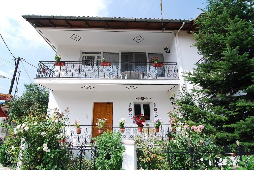 Photo 35