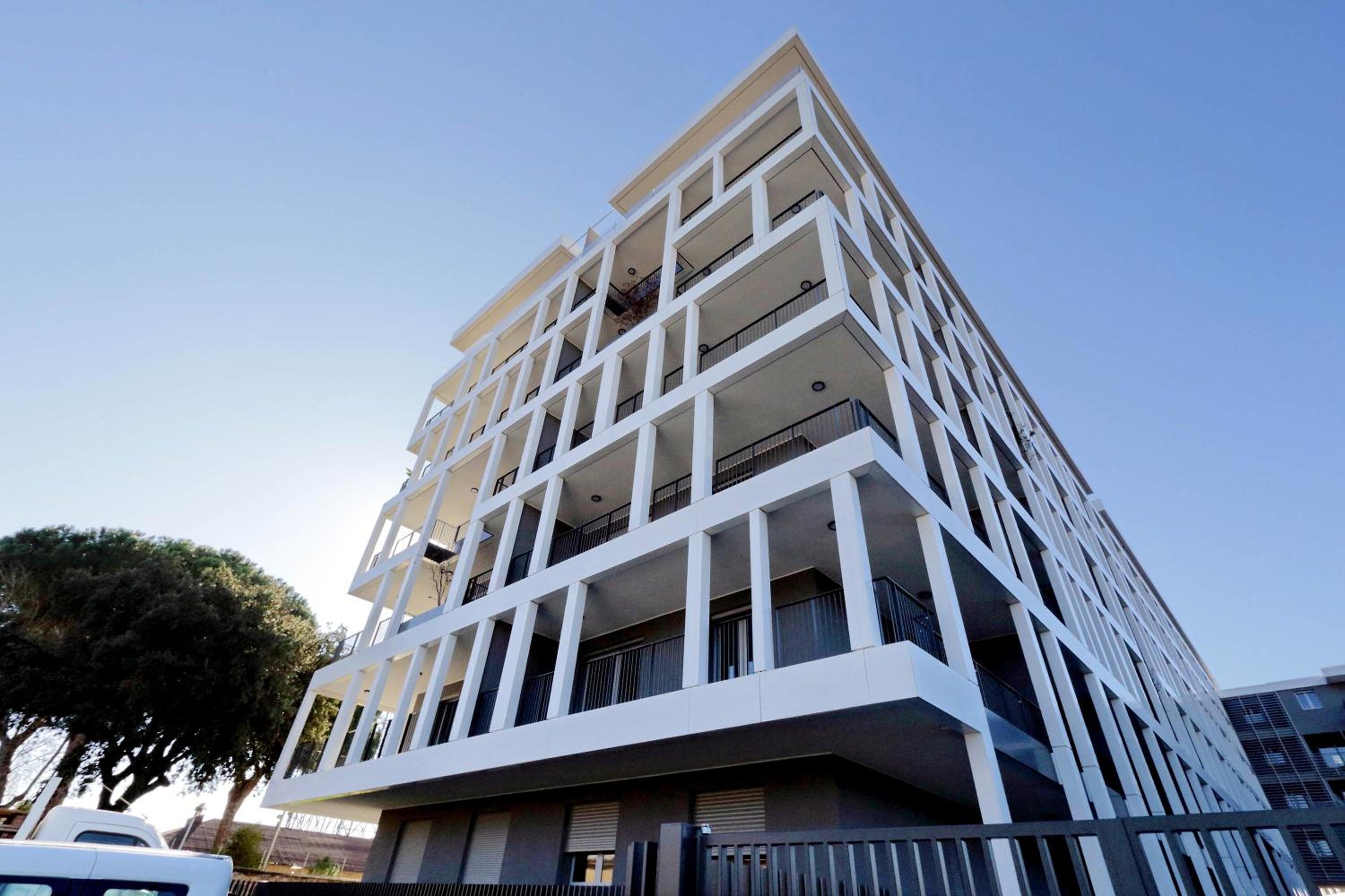 YCH-DELIZIOSO Monolocale con TERRAZZO