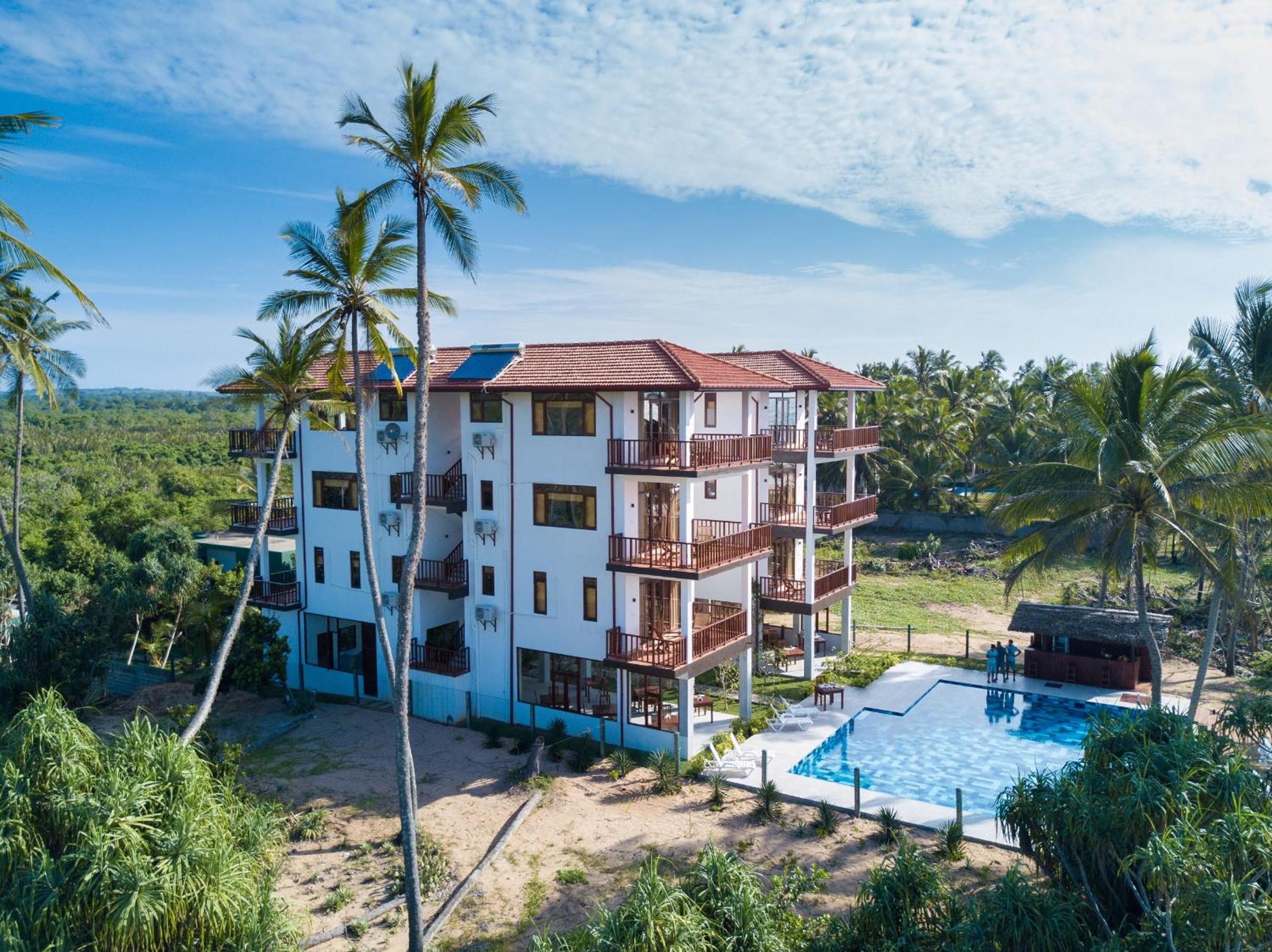 Hotel Ananya Beach Resort - Image 1