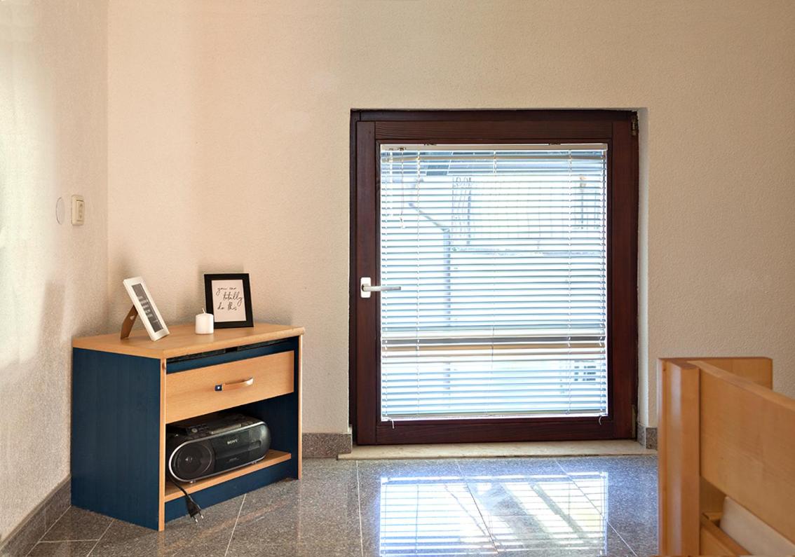 Zagi Apartment