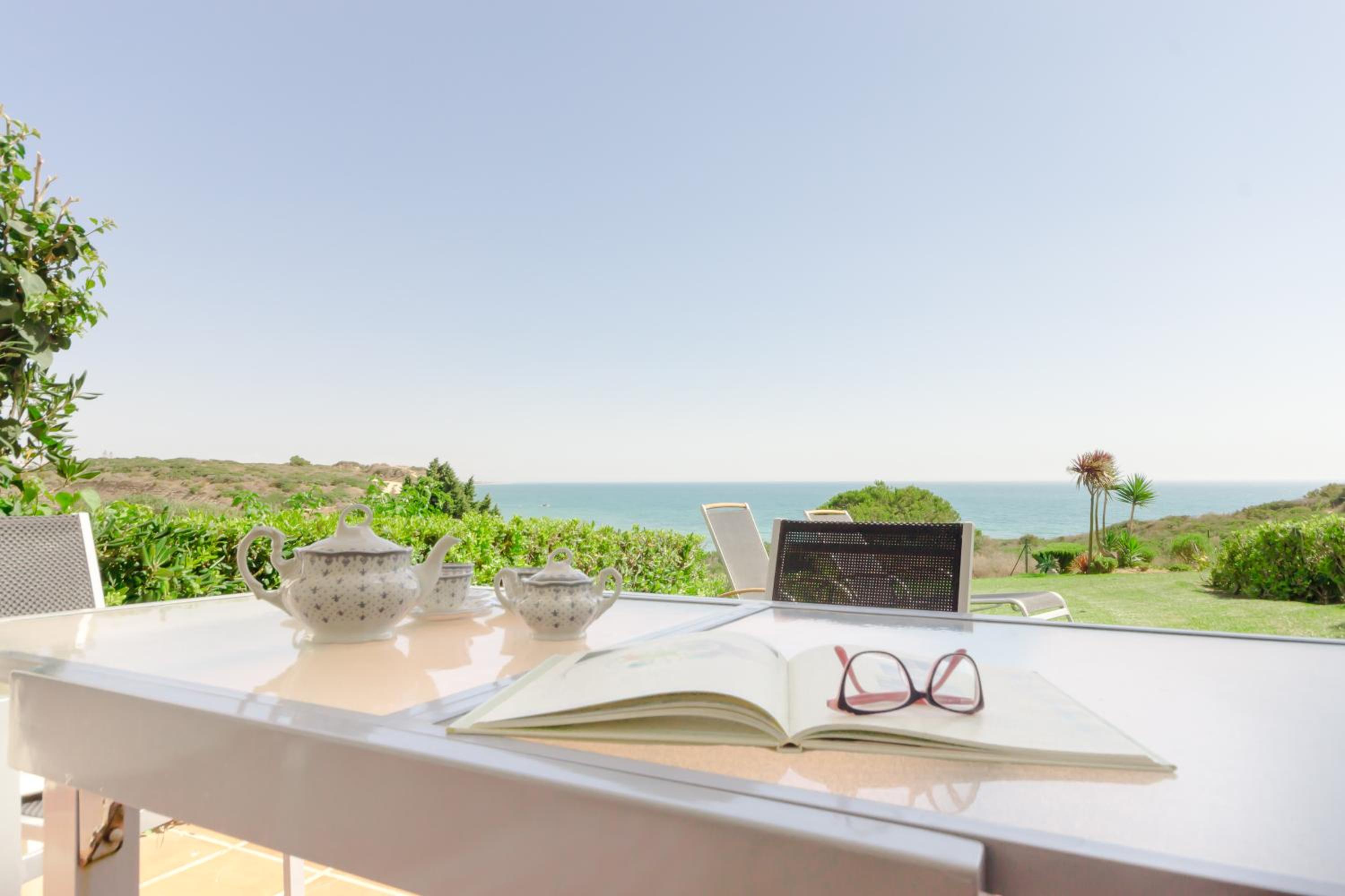 Casas Fuente del Sol view 2