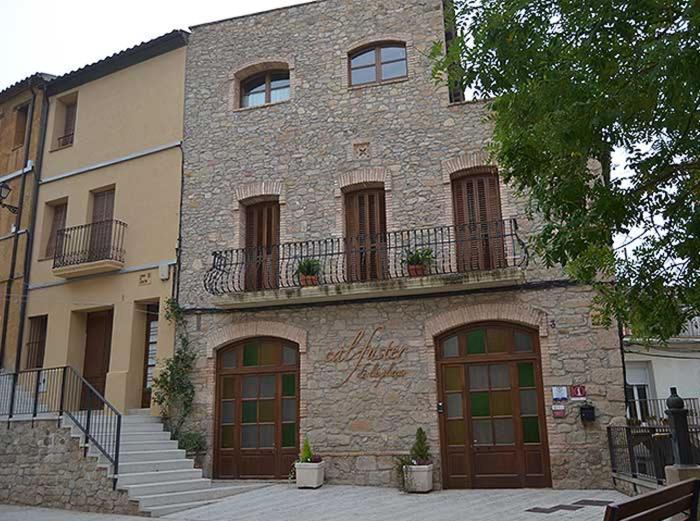 Cal Fuster De La Plaça