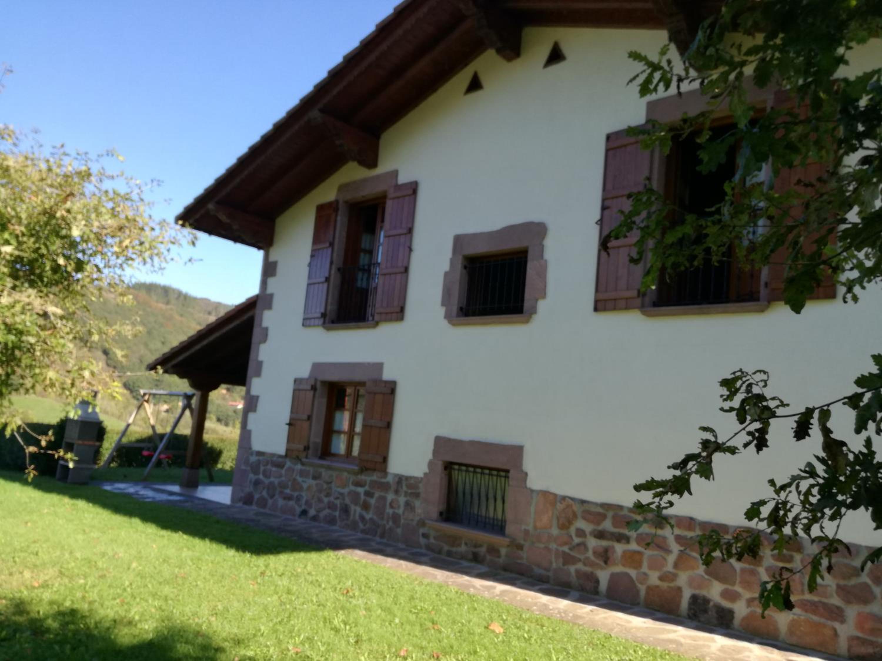 Casa Exkanda Etxea view 4