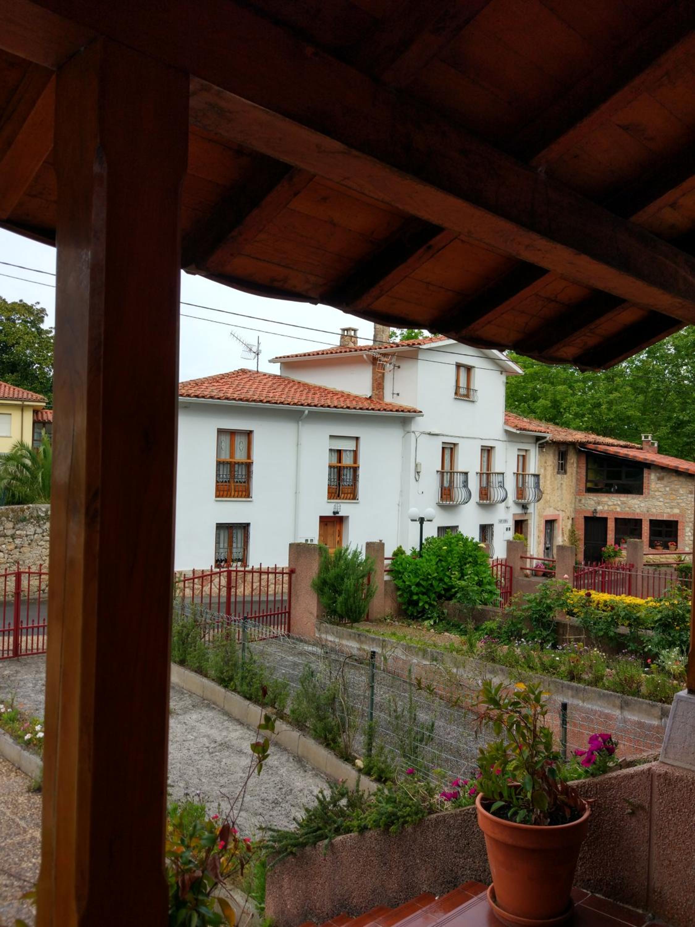 Casa Sopiedra view 2