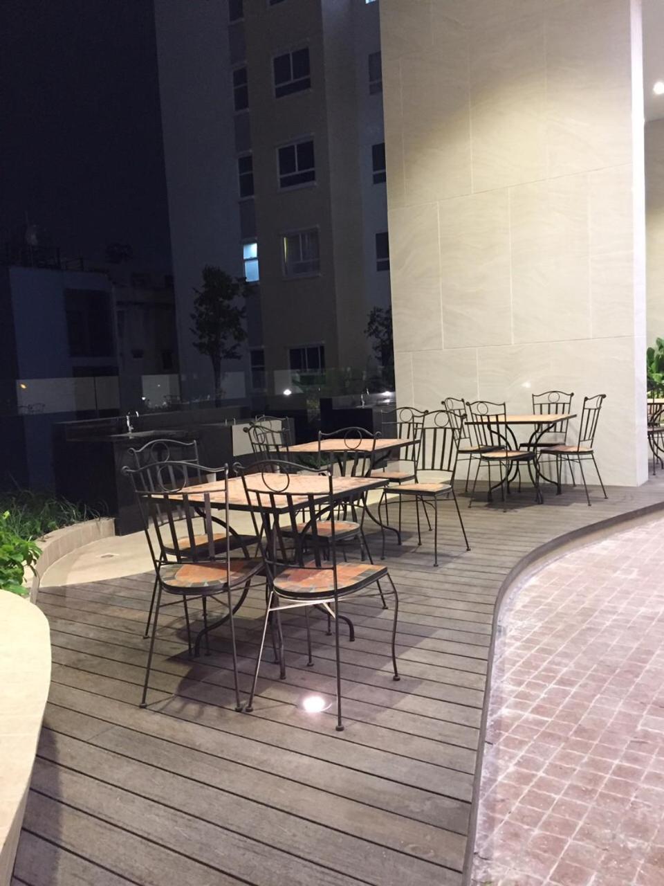 Kirakuan Luxury 2BR Pool/Gym
