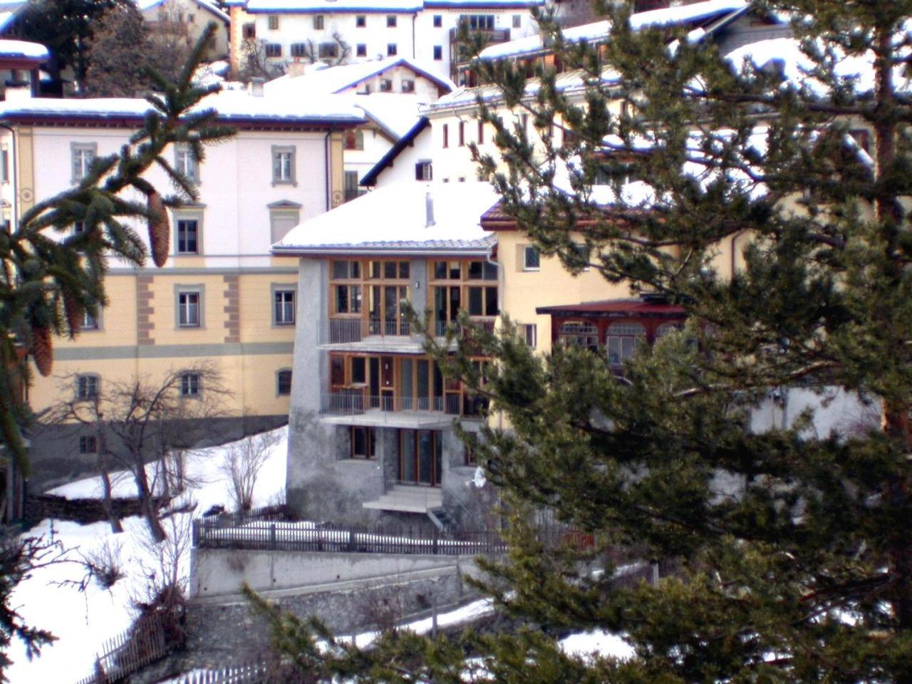 Photo 6