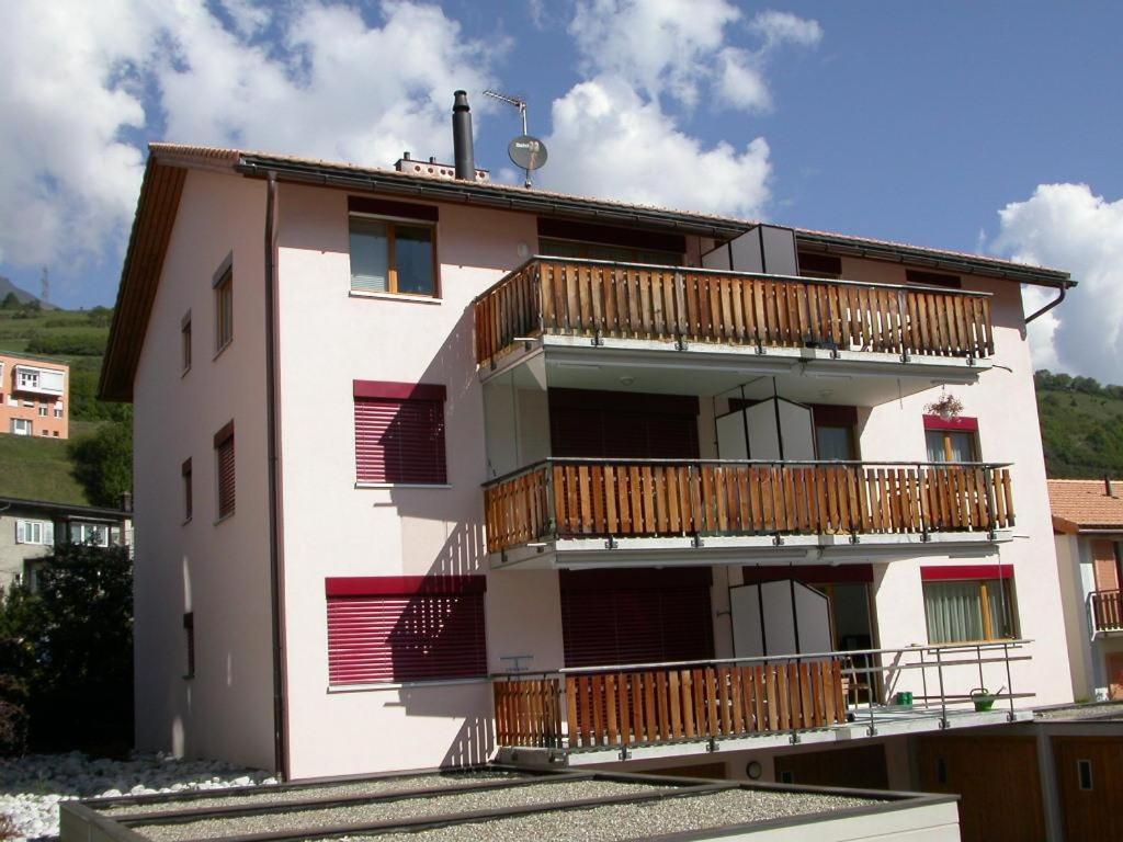 Photo 7