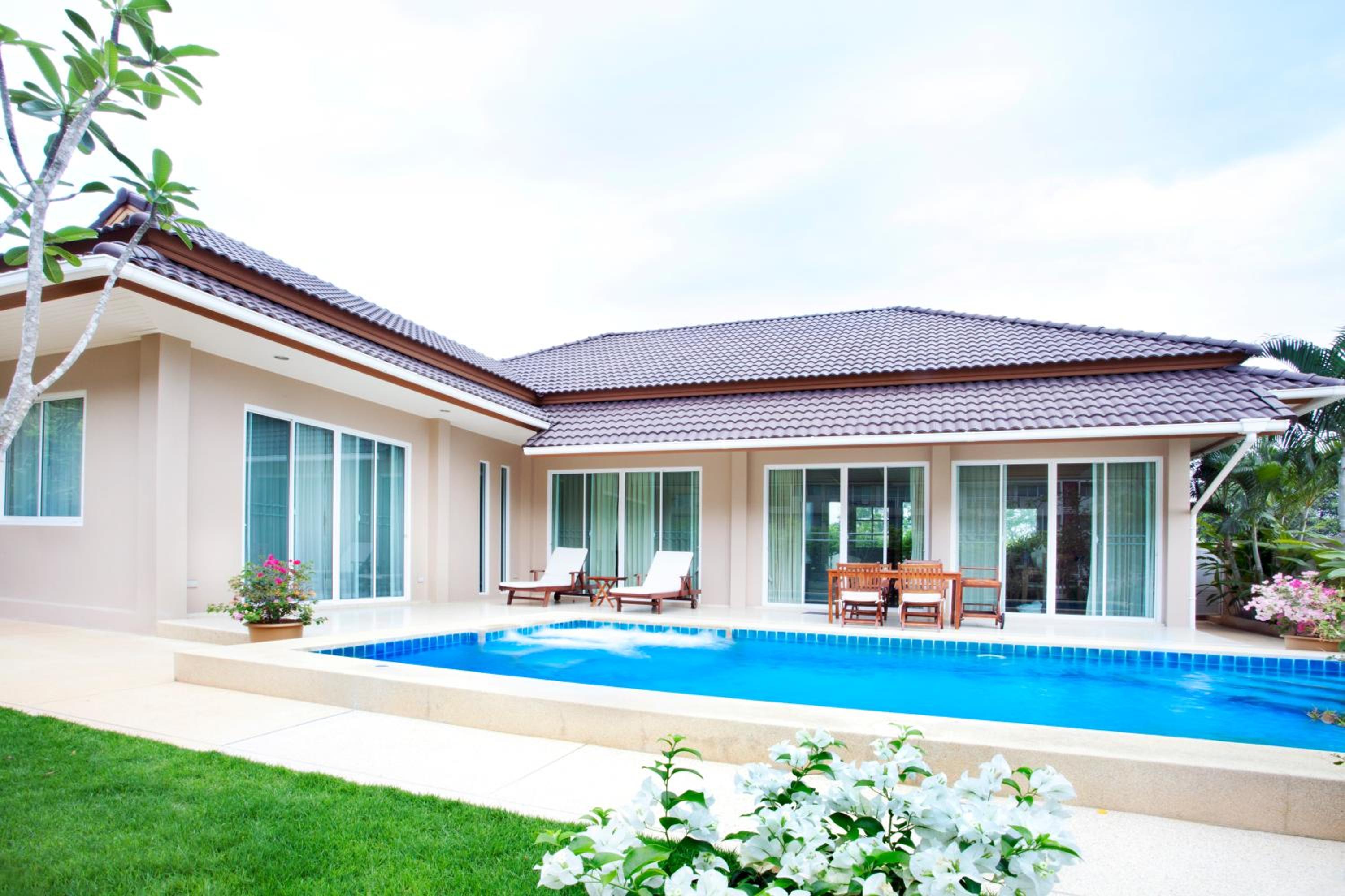 Villa with private pool view 2