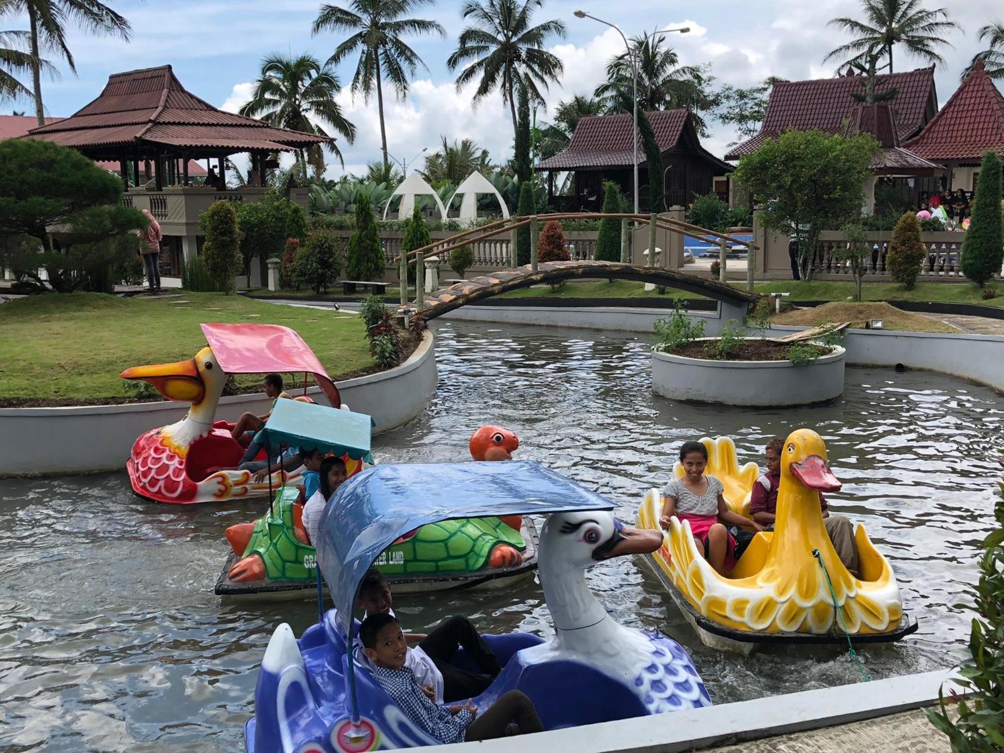 Grand Harvest Resort & Villas