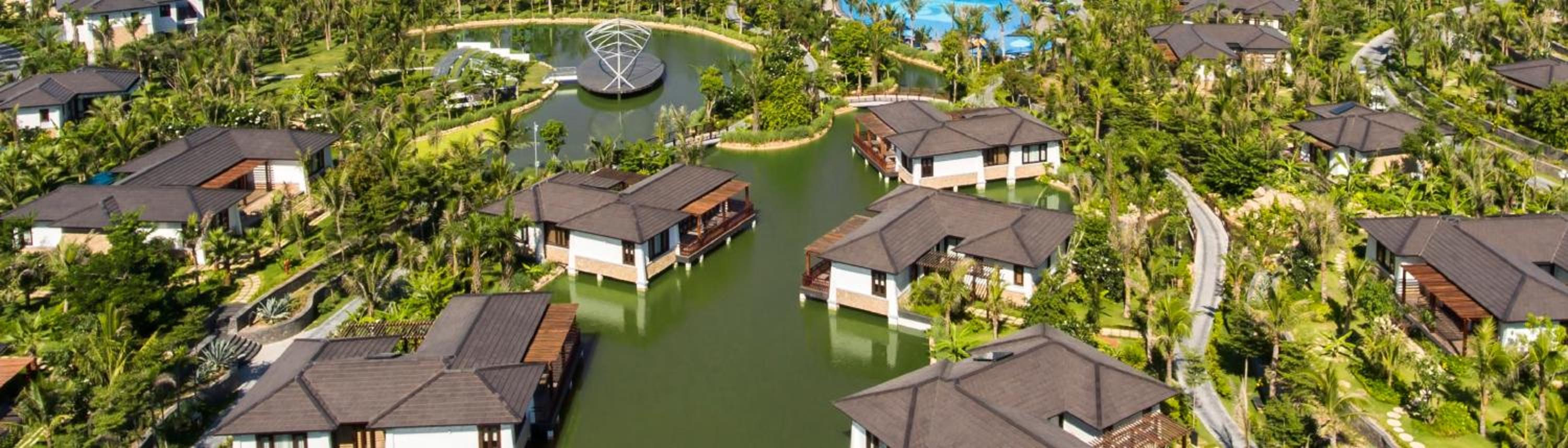 Hotel Duyen Ha Resort Cam Ranh - Image 1