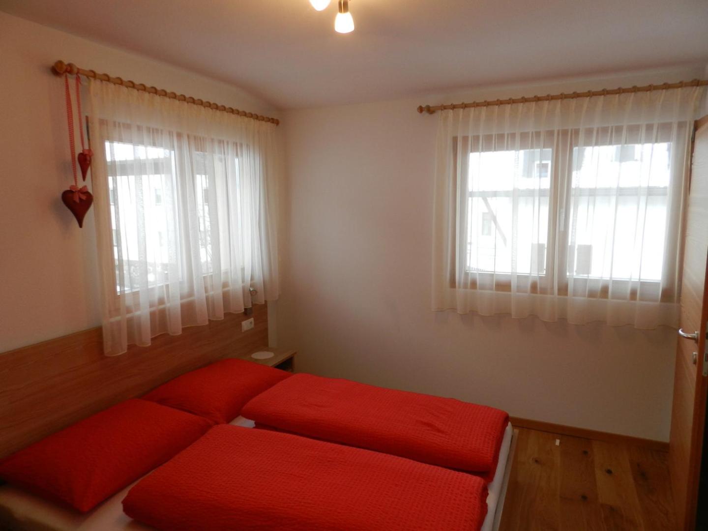 Photo 34