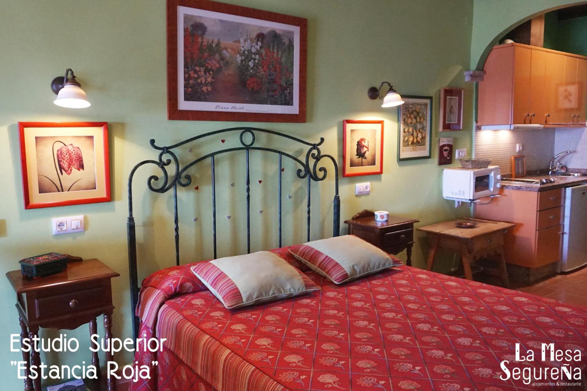 Hotel La Mesa Segureña - Image 1