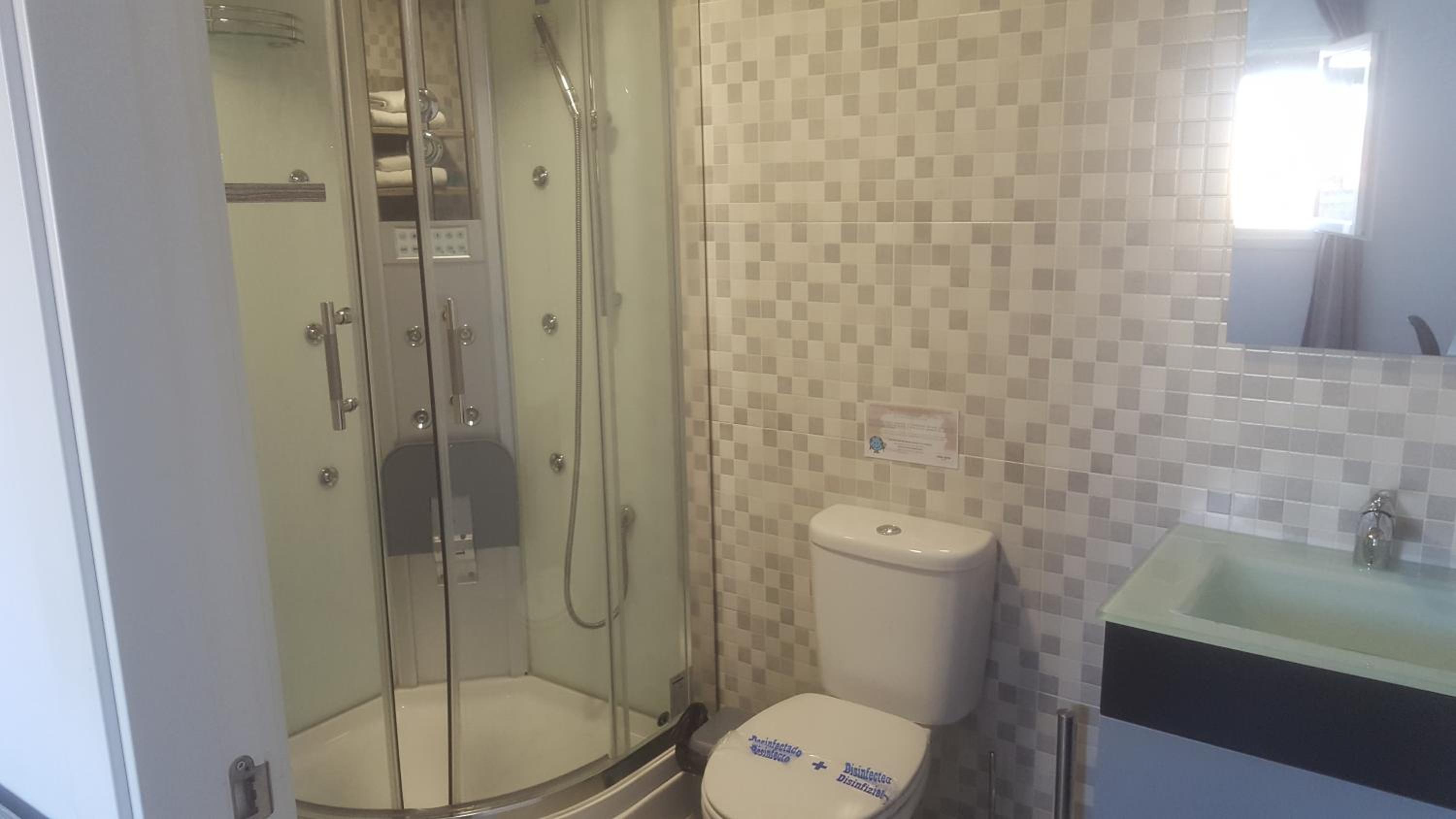 Deluxe Hostels & Suites Merida
