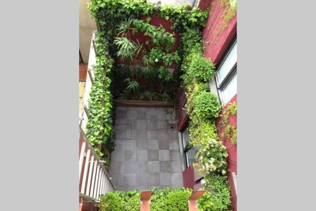 Central Bruges Home with 4 Ensuites