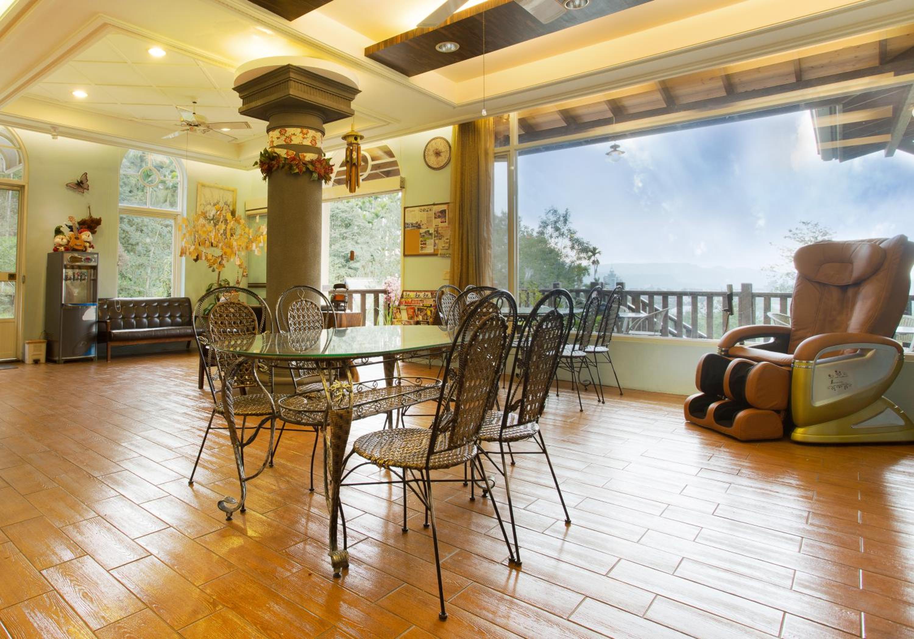 Yue Ya Villa