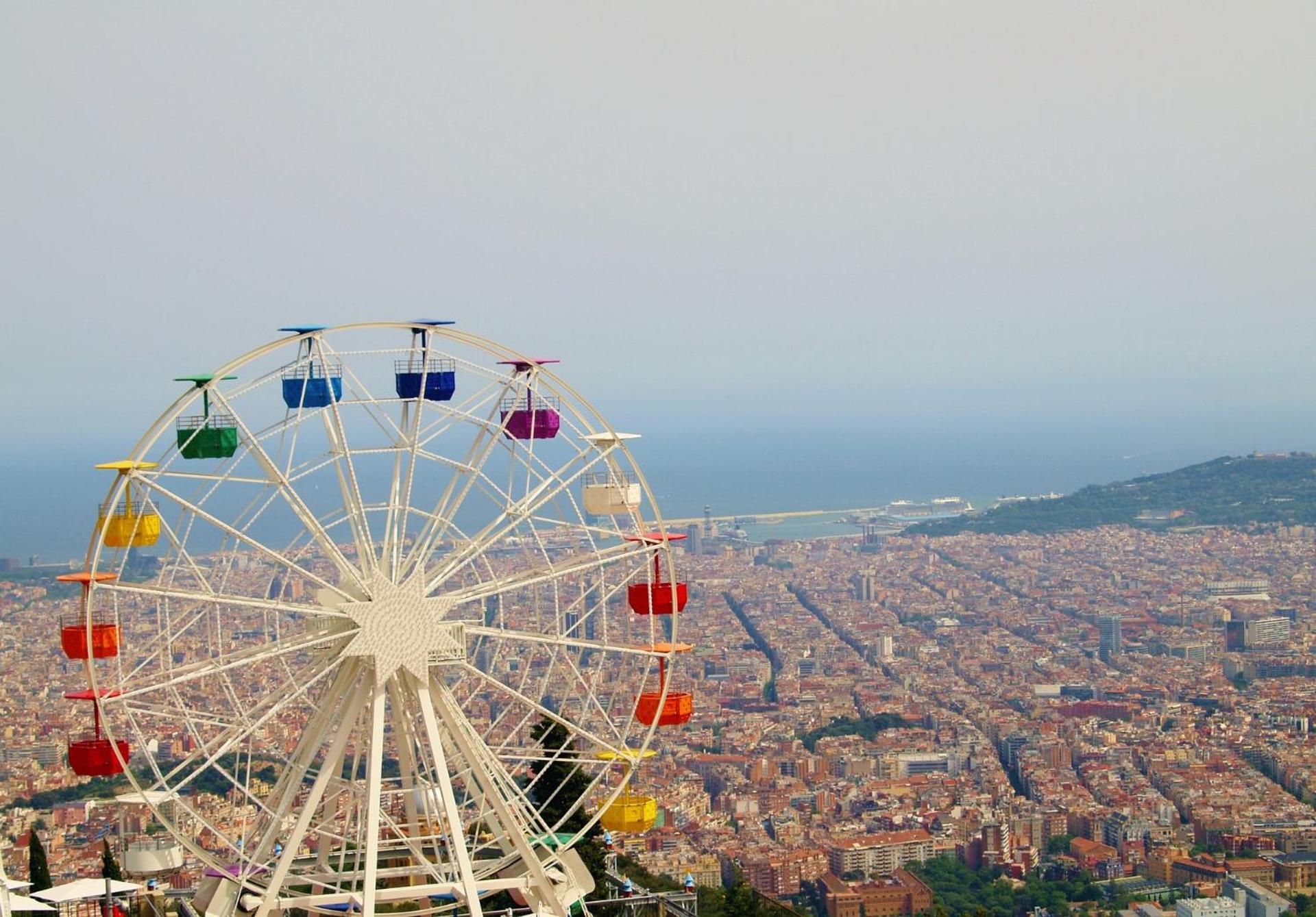 Apartamento playa Costa Barcelona view 2