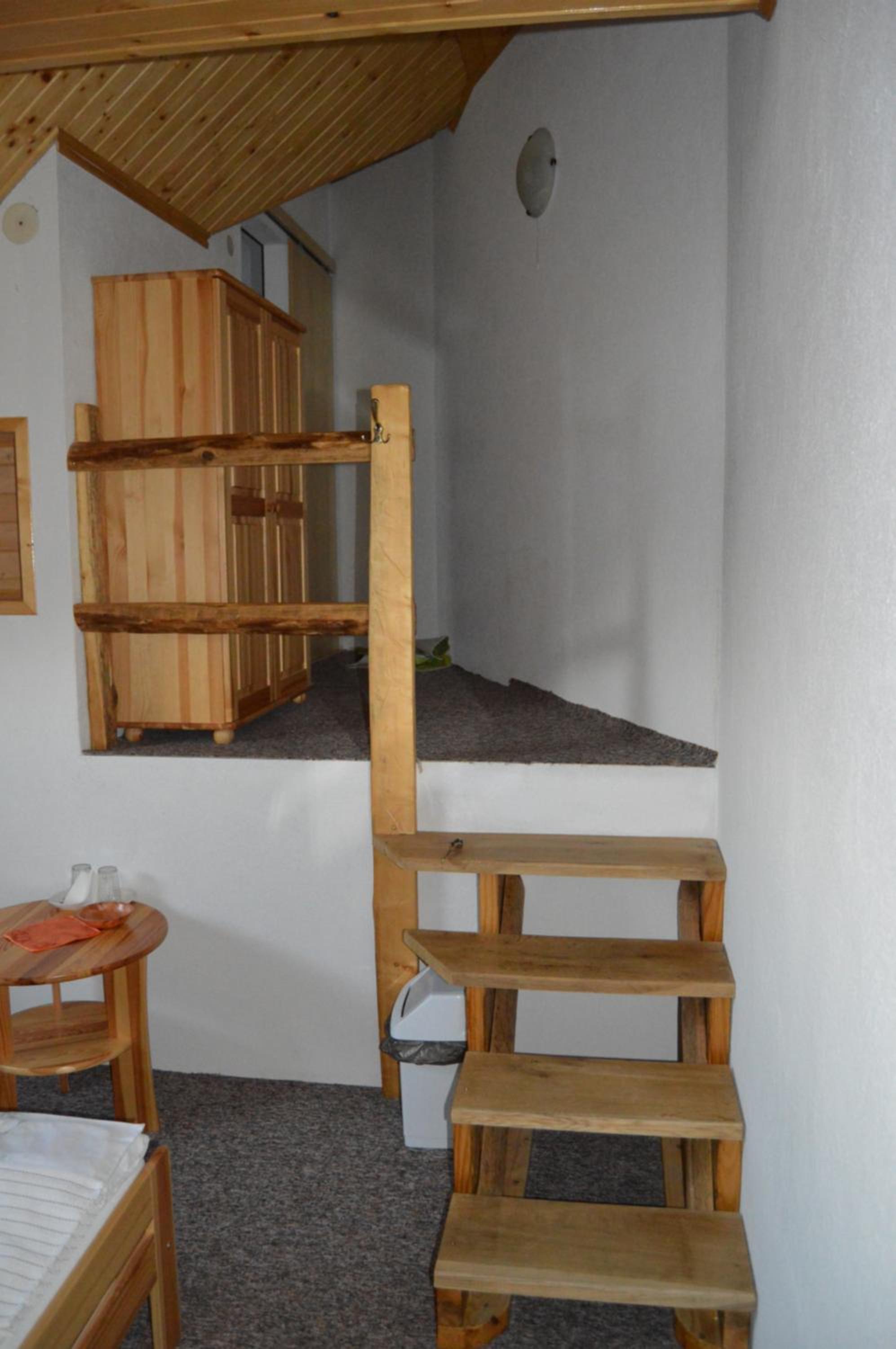 Photo 56
