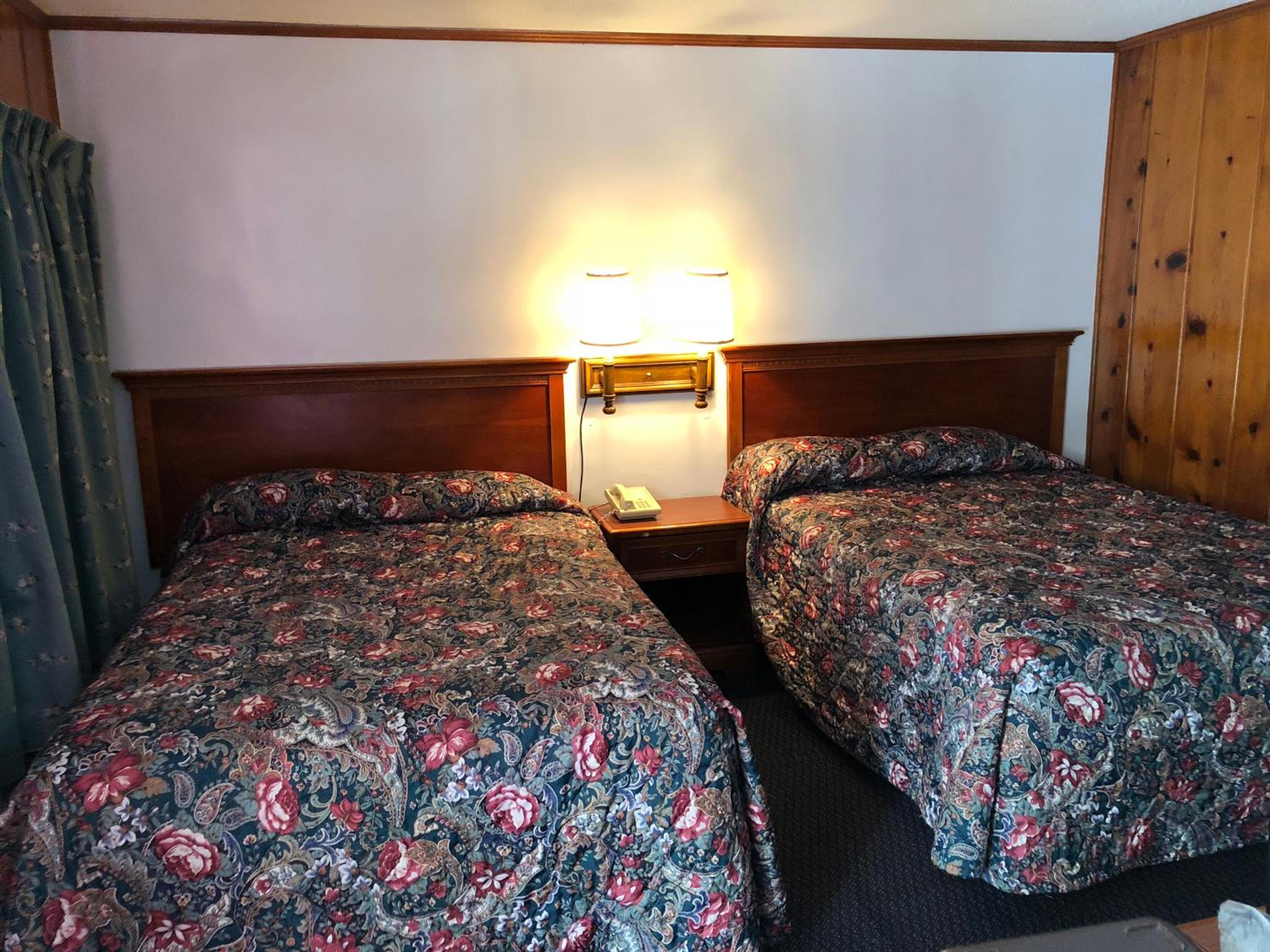 Sun N Snow Hotel