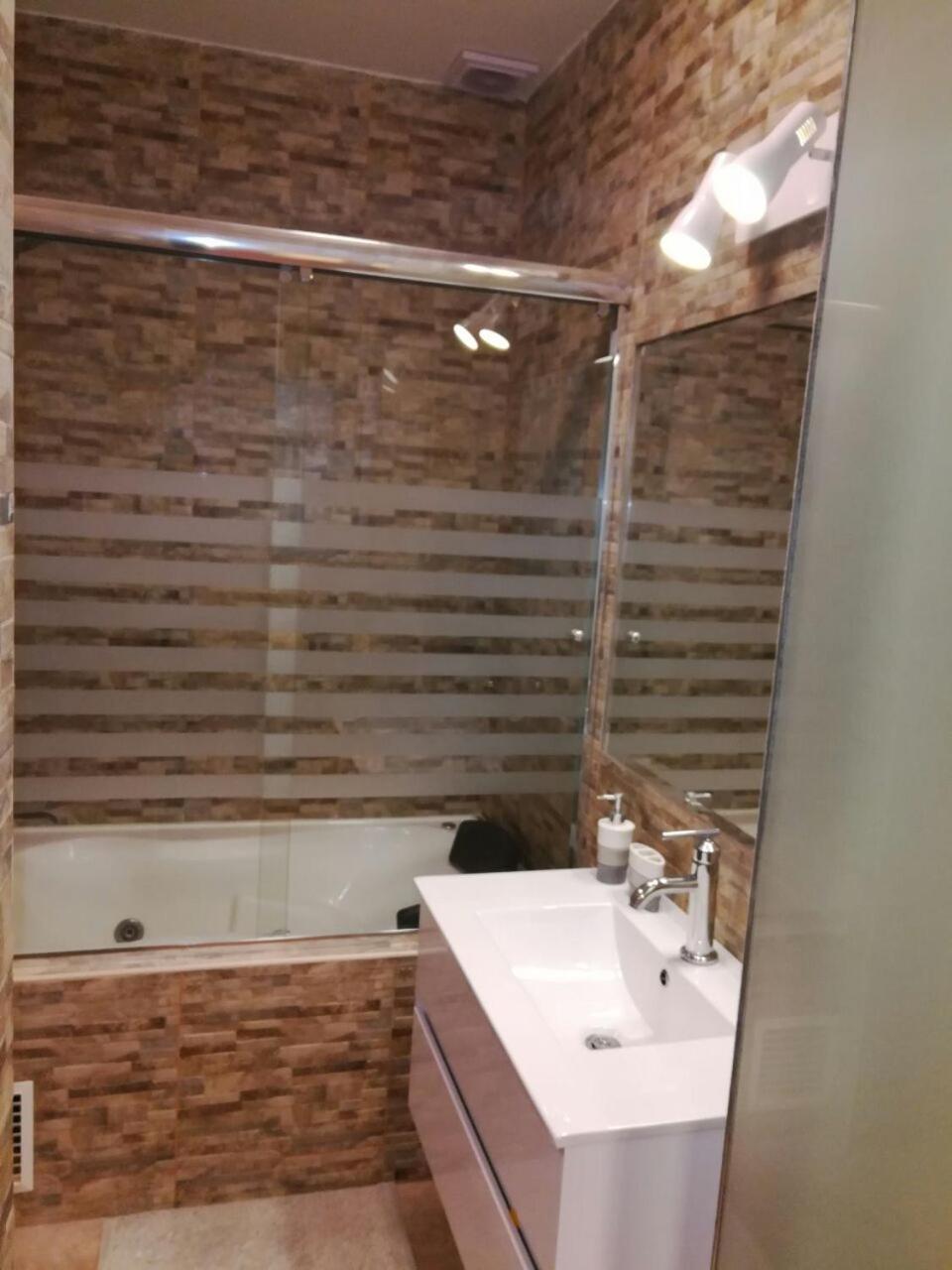 Apartamento Miraflores Boulevard Tarata view 2