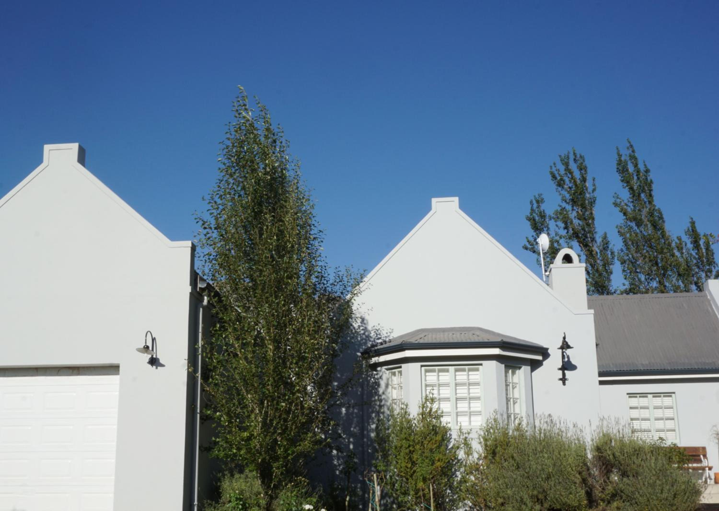 5 Pierre Jourdan view 2
