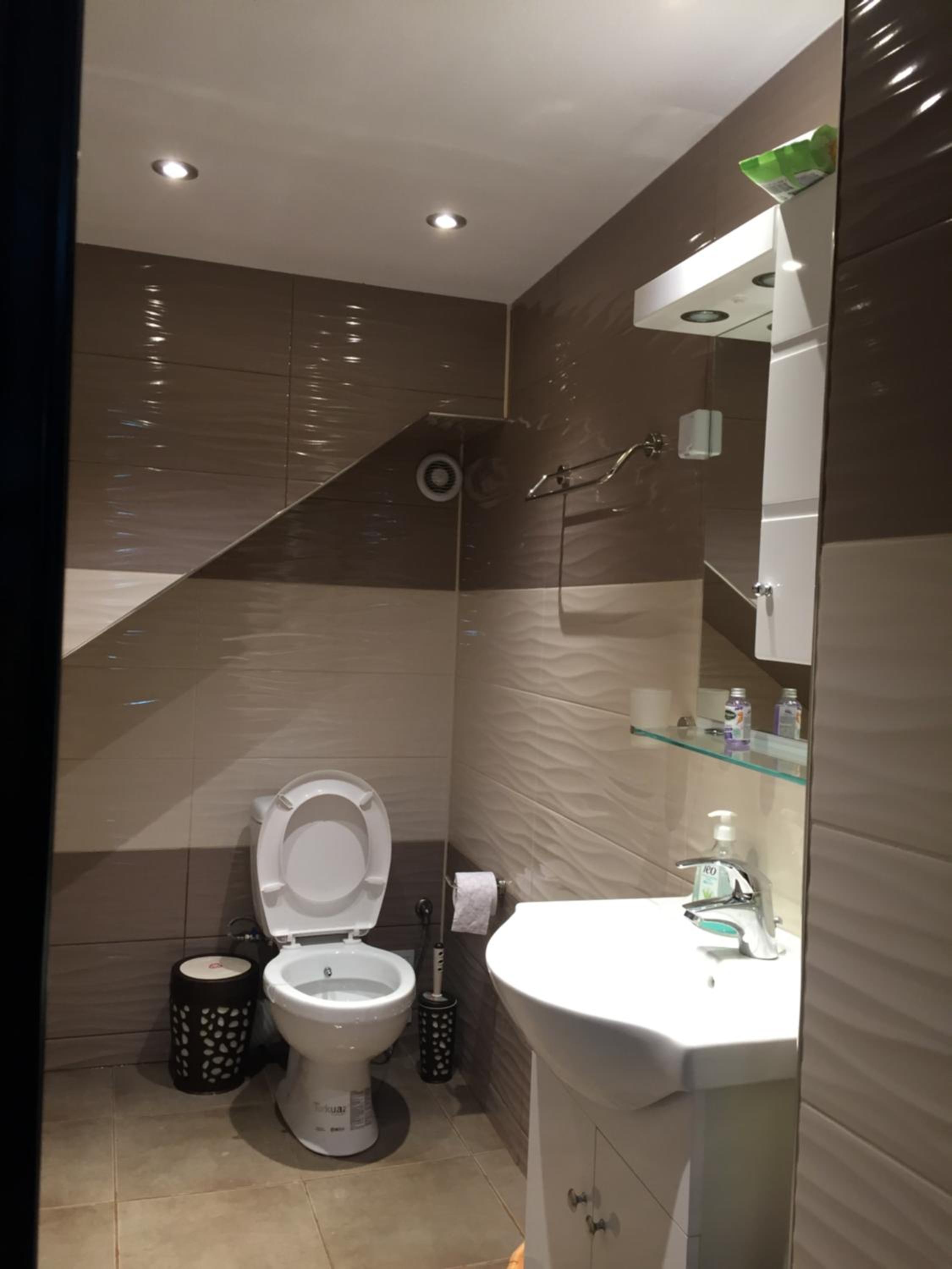 Elenite Guesthouse