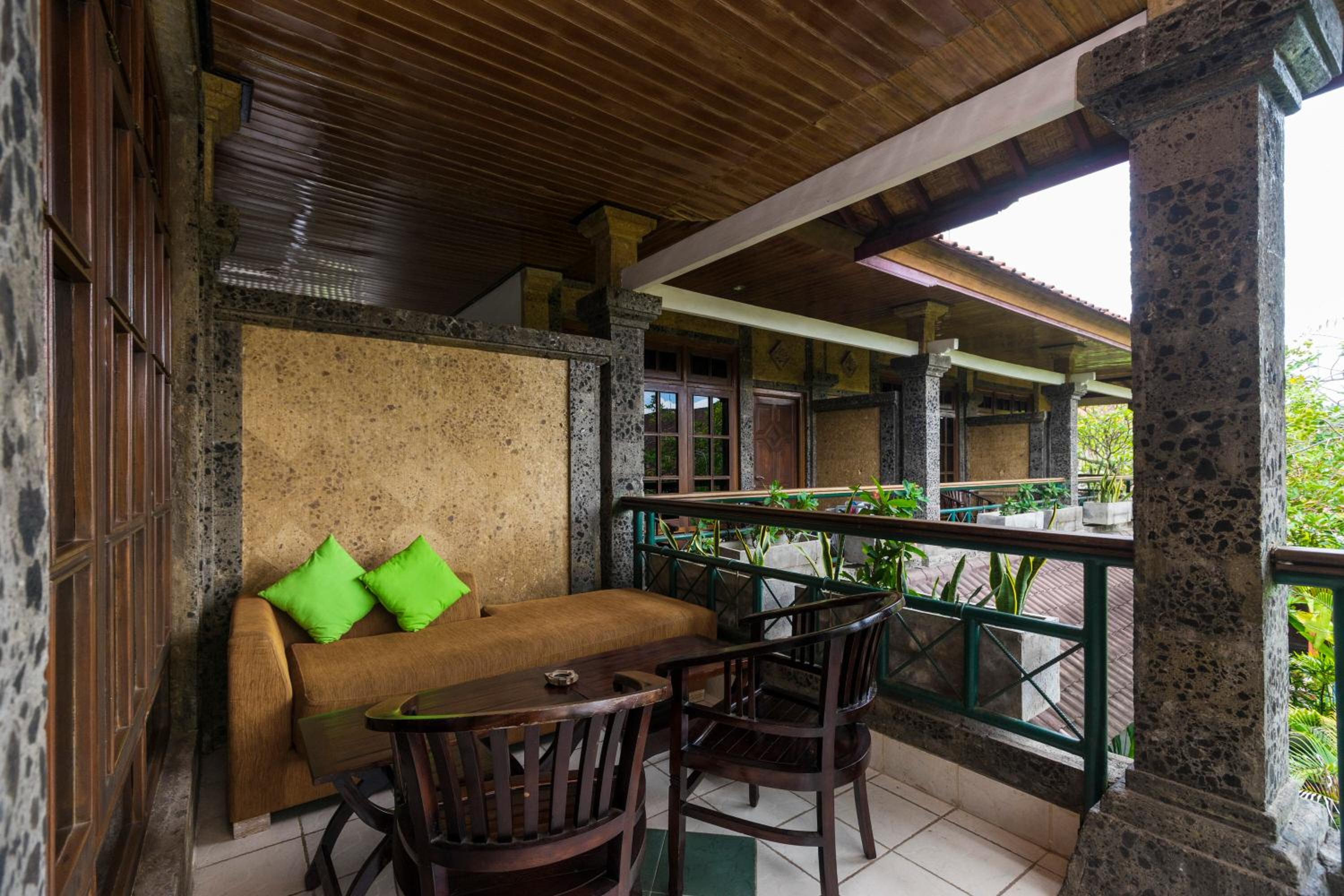 Bali Wirasana Inn