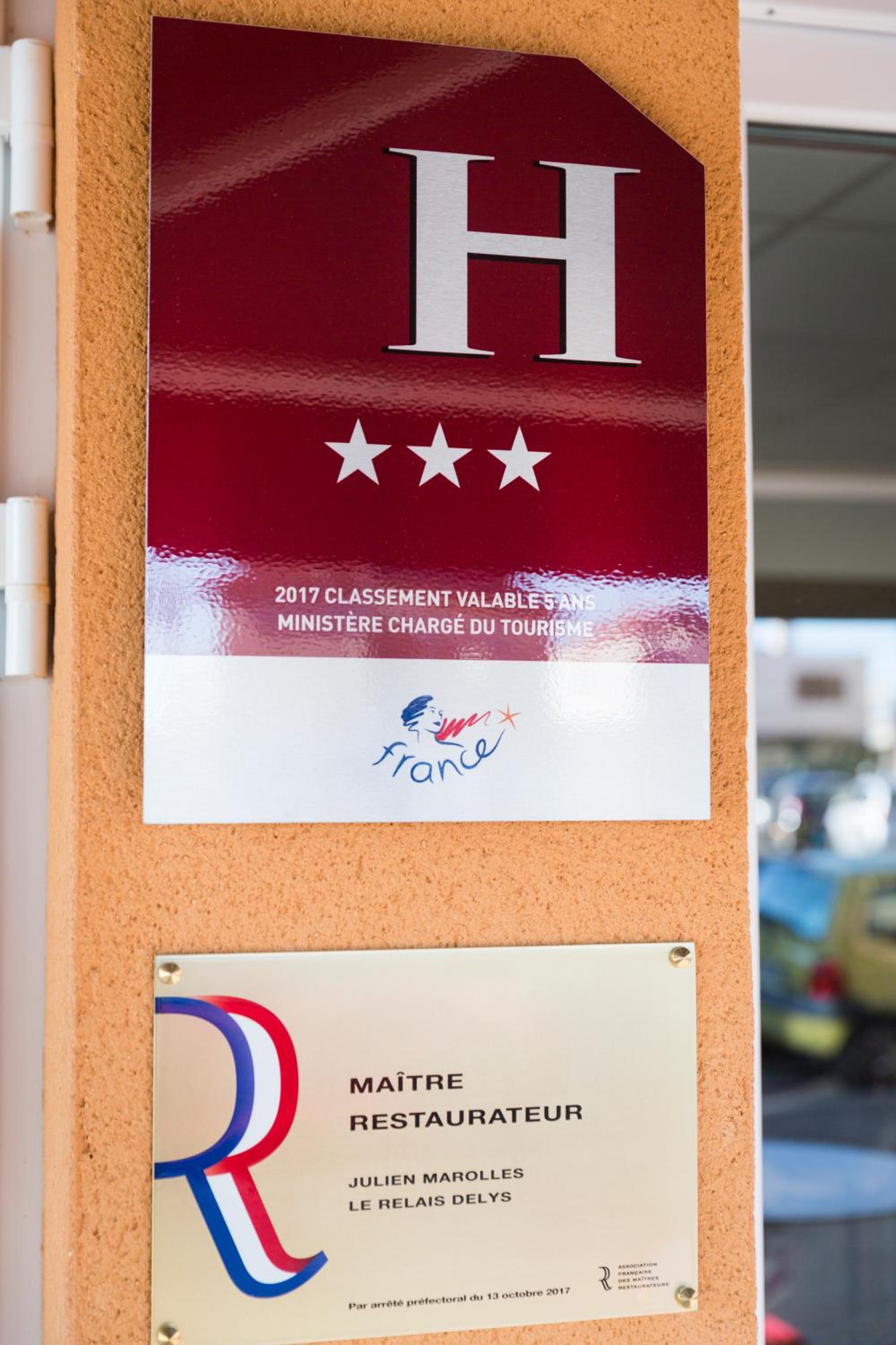 hotel reception