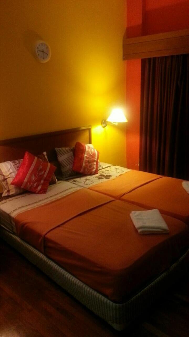 Richone Maluri Private Hotel