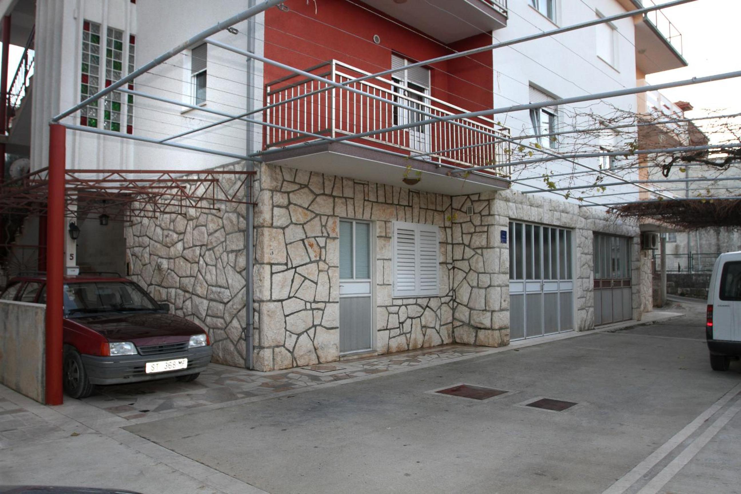 Photo 13