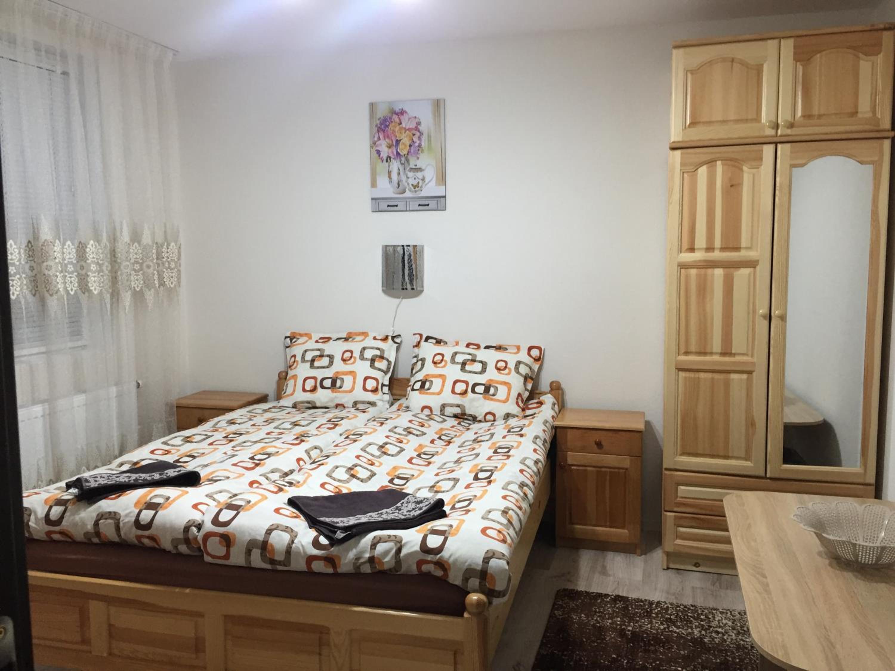 Elenite Guesthouse