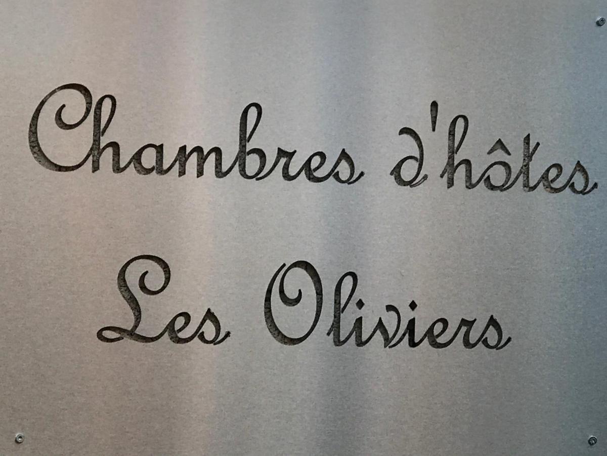 Hotel Chambres Dhôtes Les Oliviers - Marignane