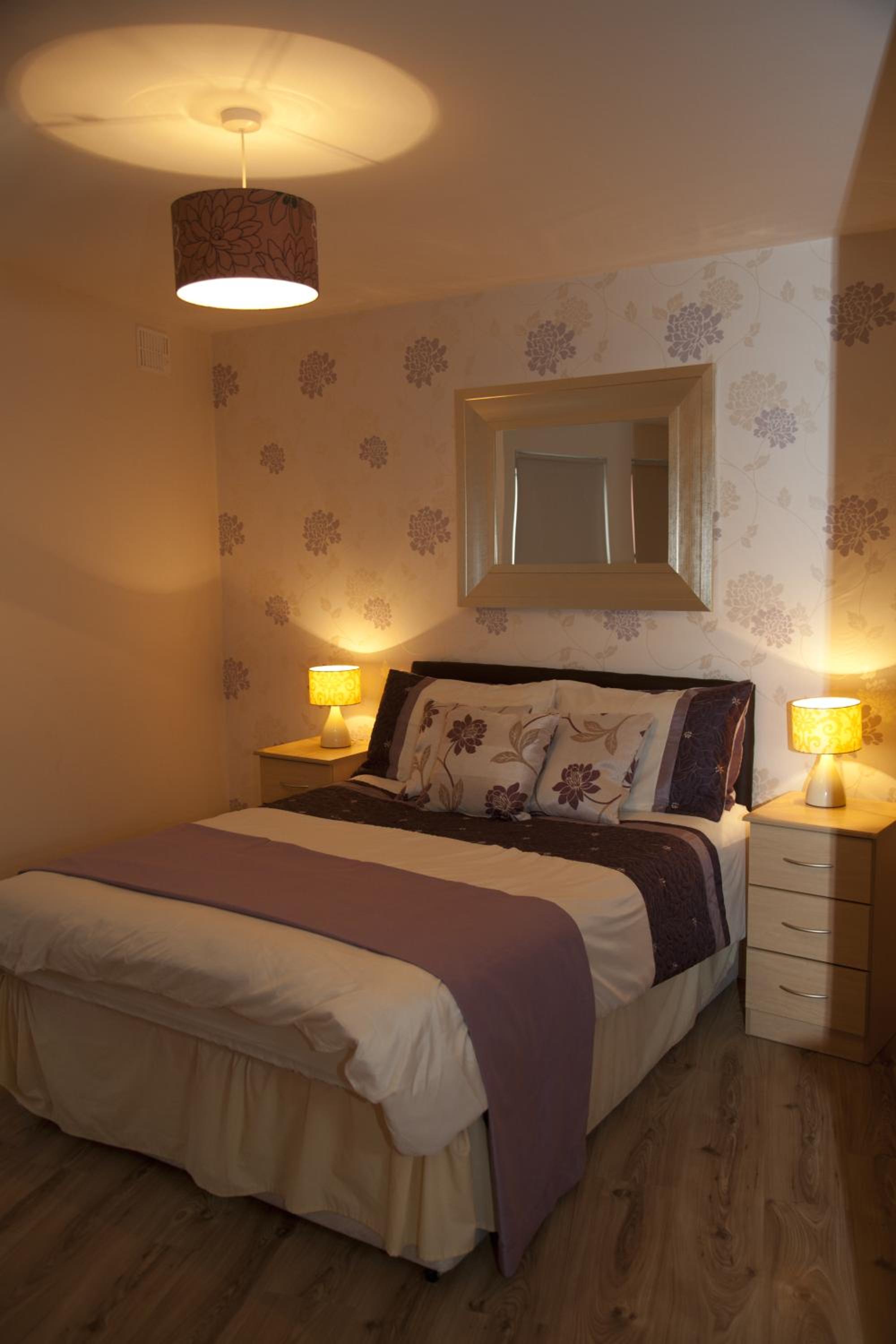 Athlone Vacations - Arch House Apartments - Property Image 2