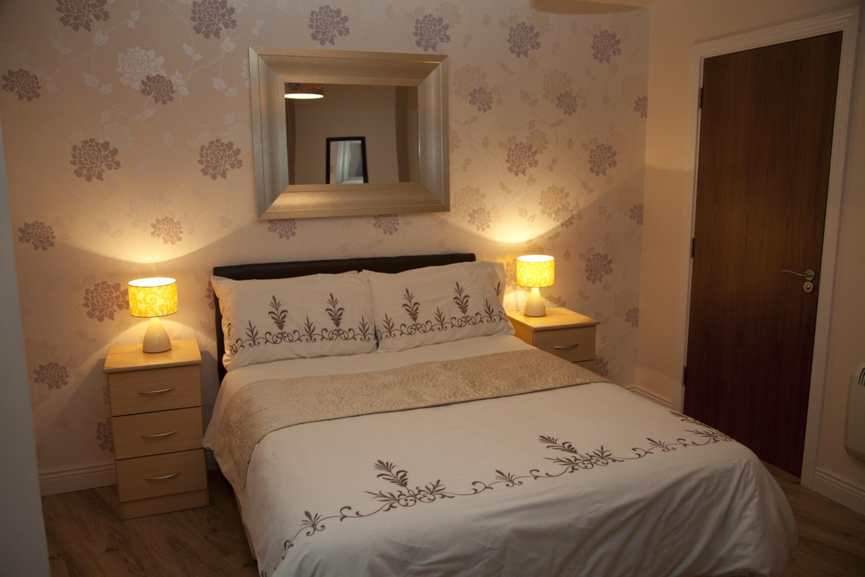 Athlone Vacations - Arch House Apartments - Property Image 35