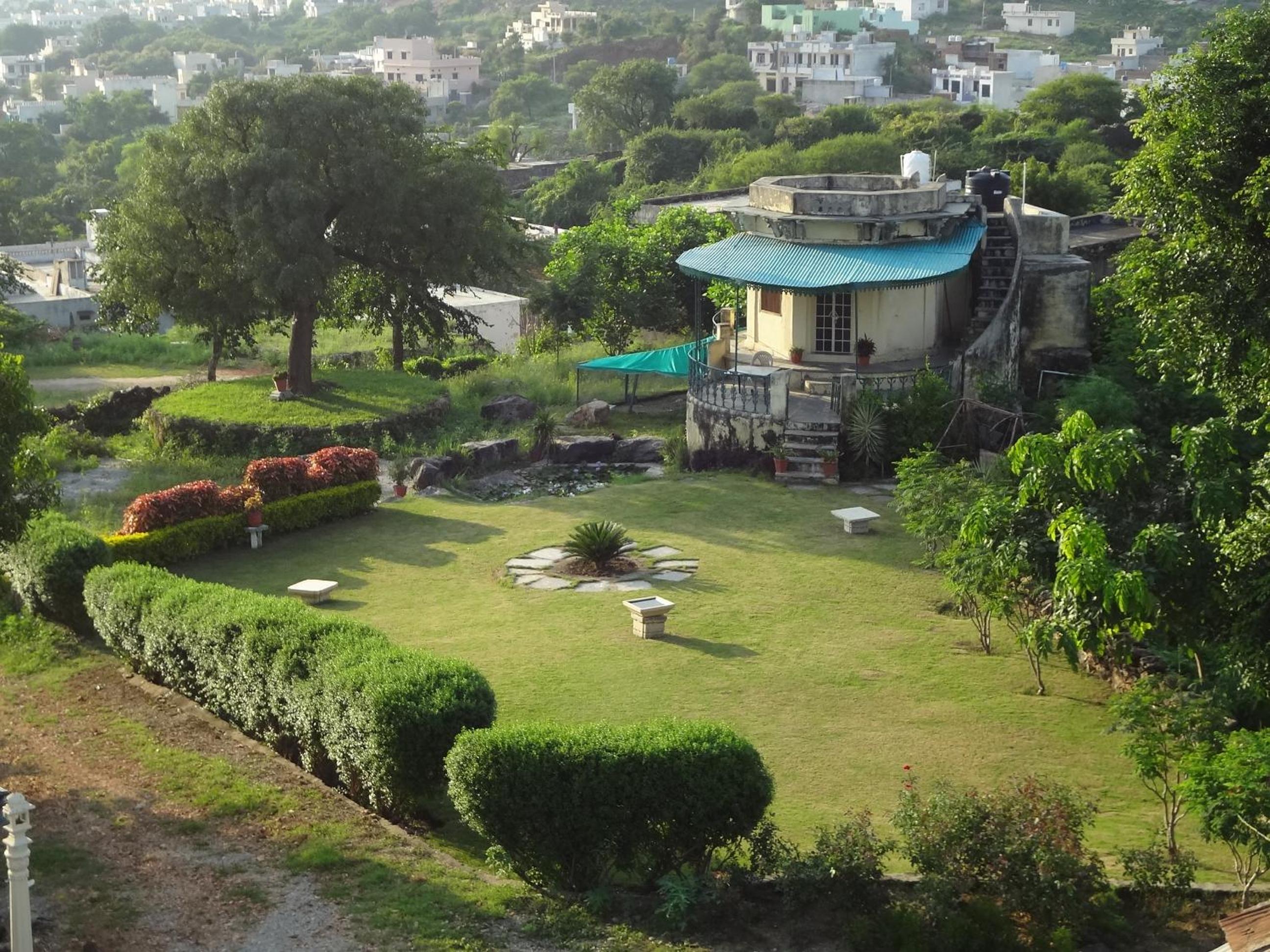 Udaipur Vacations - Titardi Garh- 18th Century Castle Homestay - Property Image 10