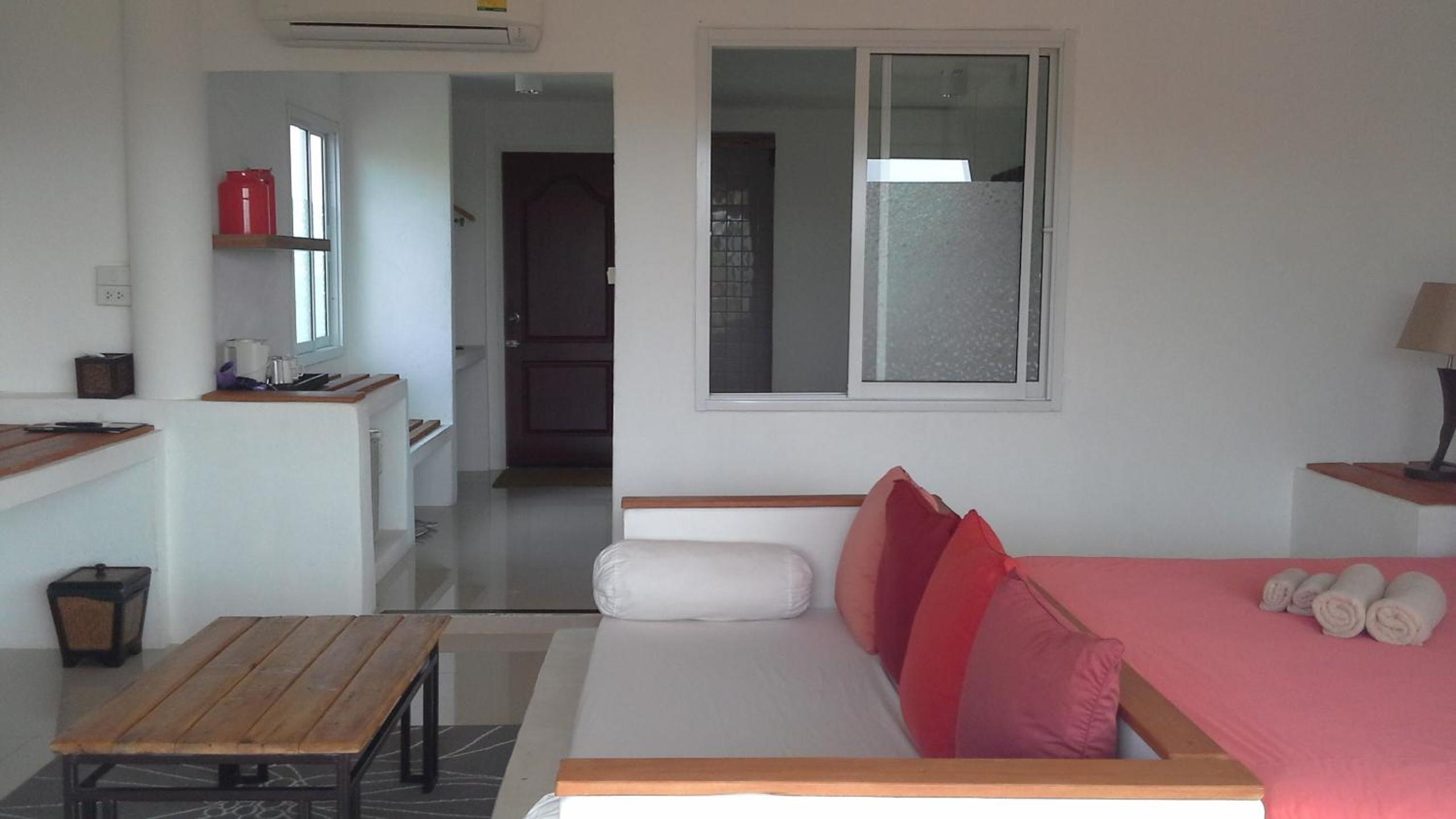 Chasorn Riverside Resort