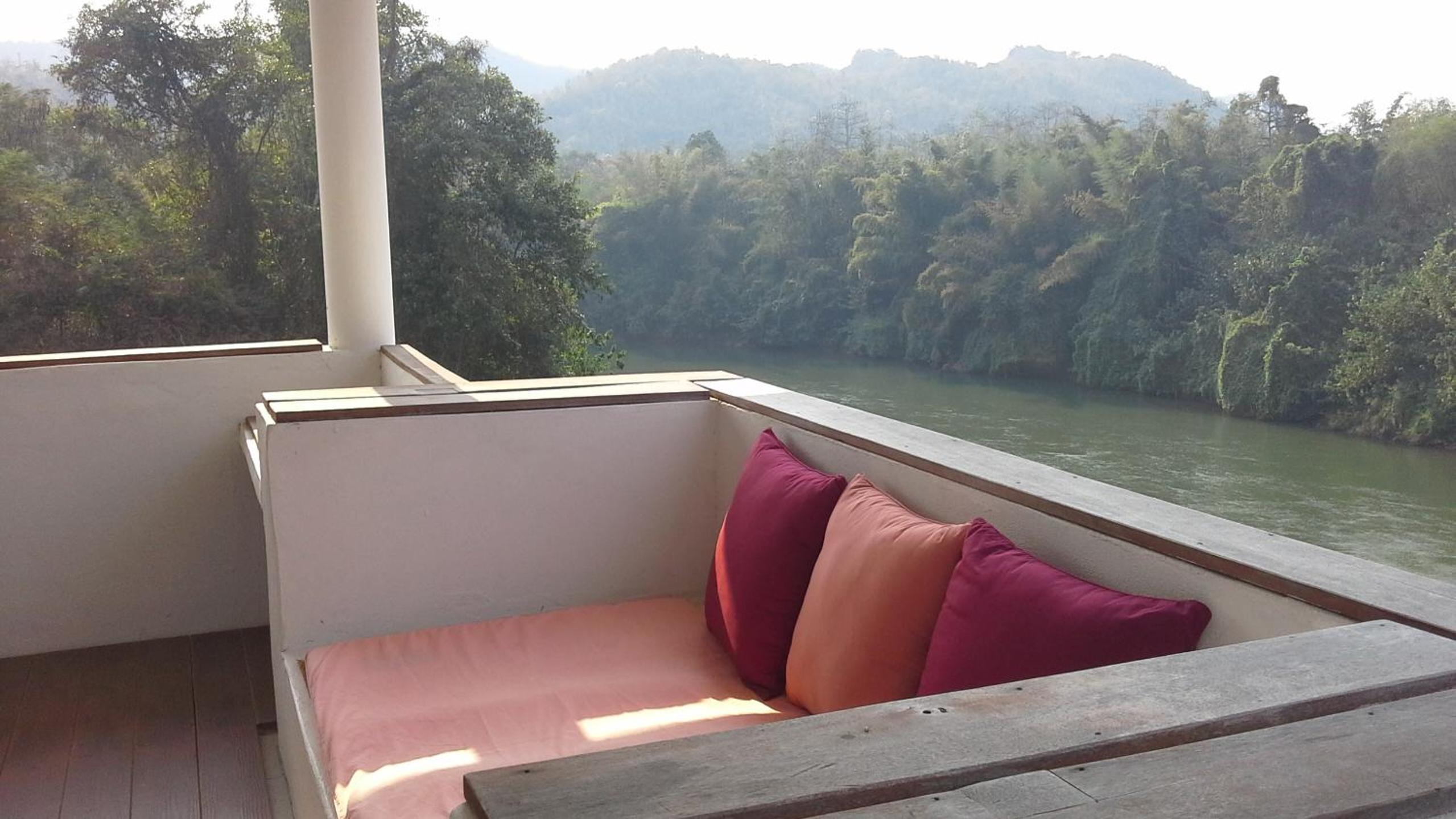 Chasorn Riverside Resort