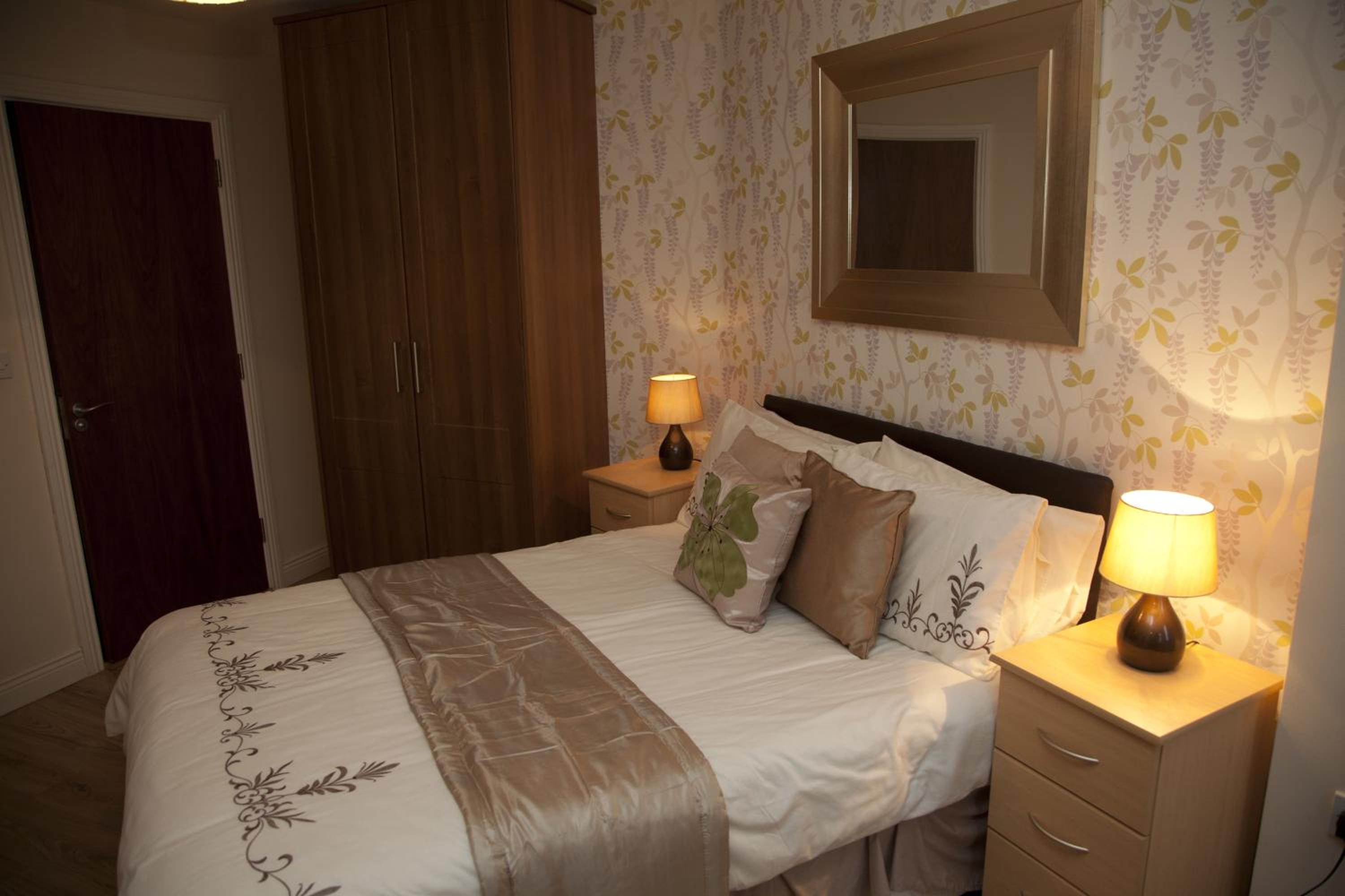 Athlone Vacations - Arch House Apartments - Property Image 45