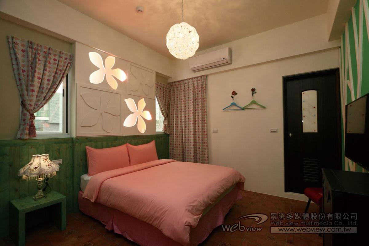 Bear Homestay