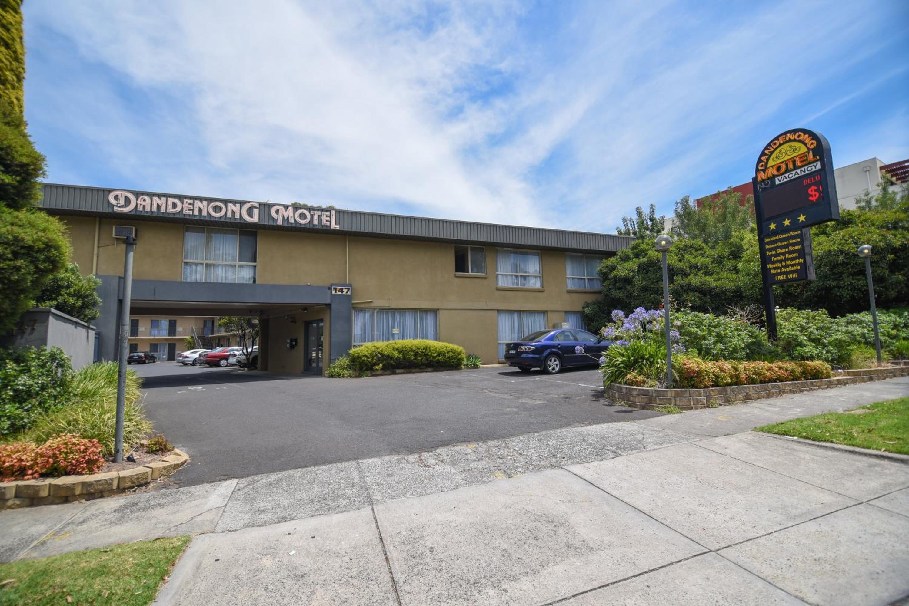 Hotel Dandenong Motel - Image 1
