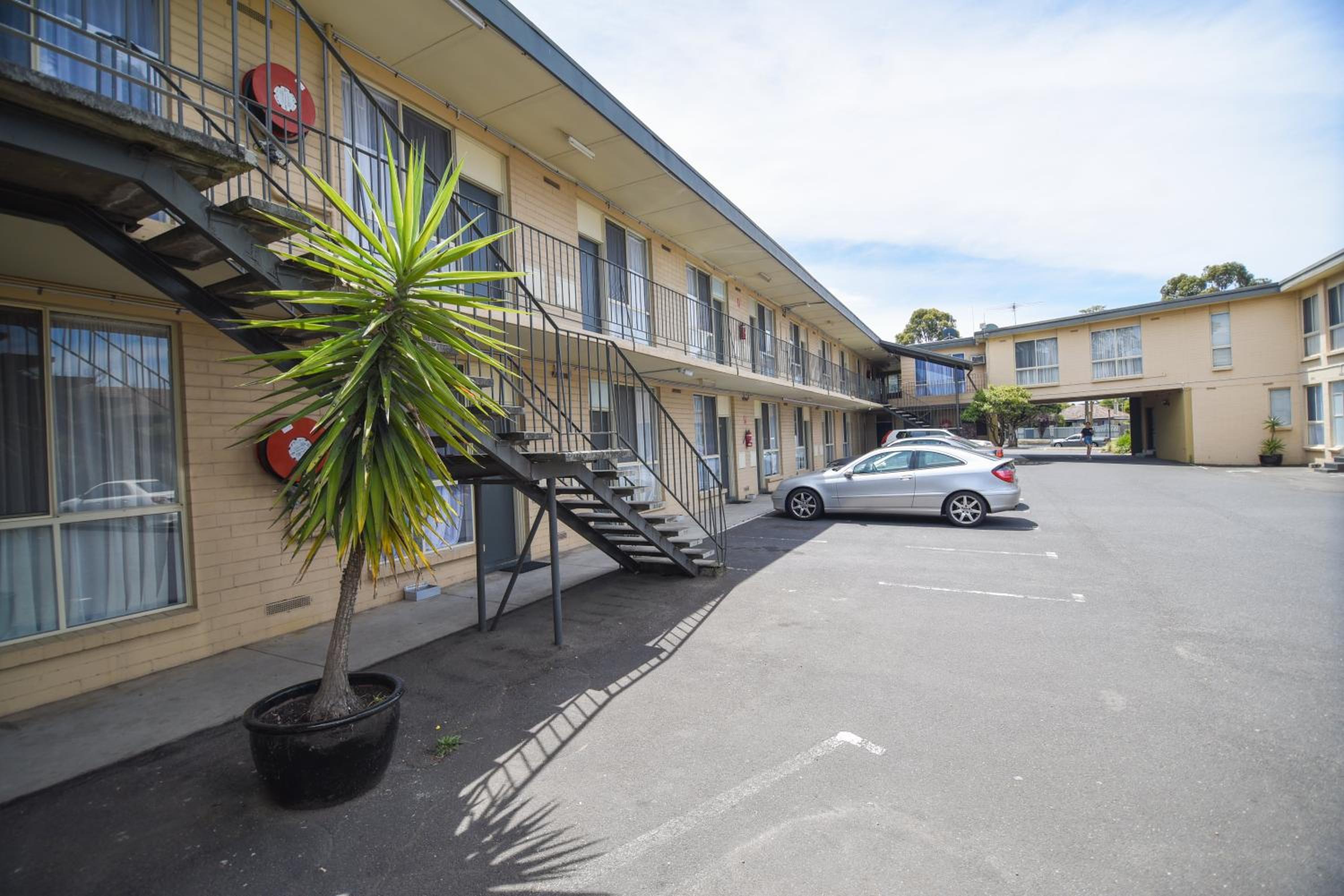 Dandenong Motel view 4