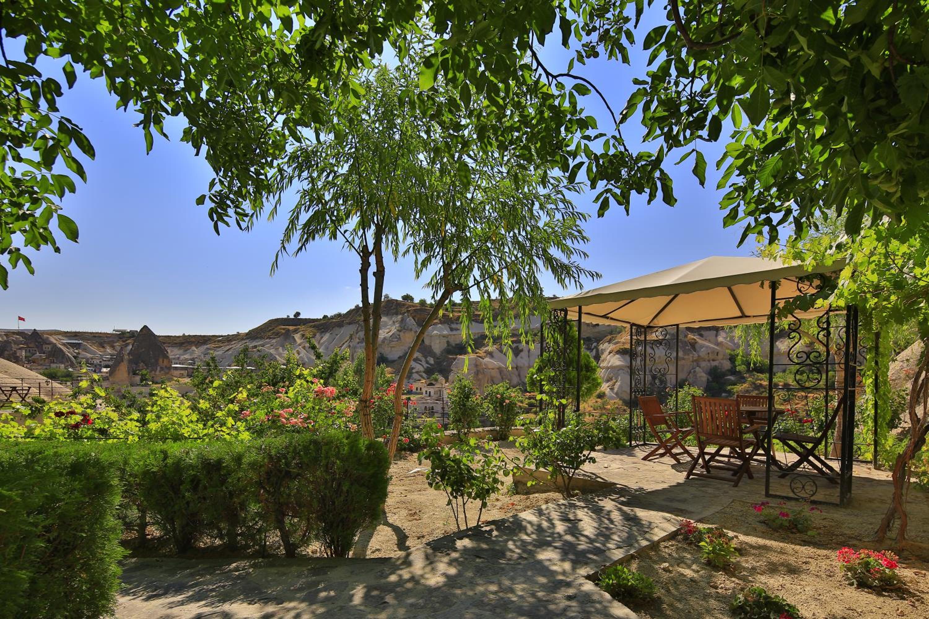 Traveller's Cave Hotel - Image 66