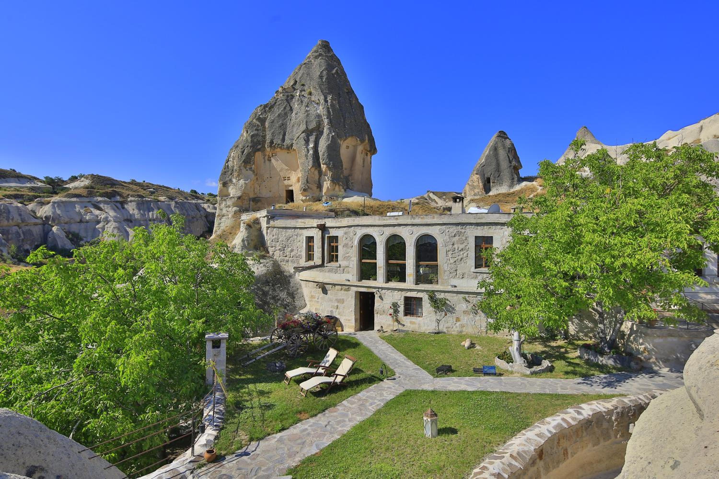 Traveller's Cave Hotel - Image 65