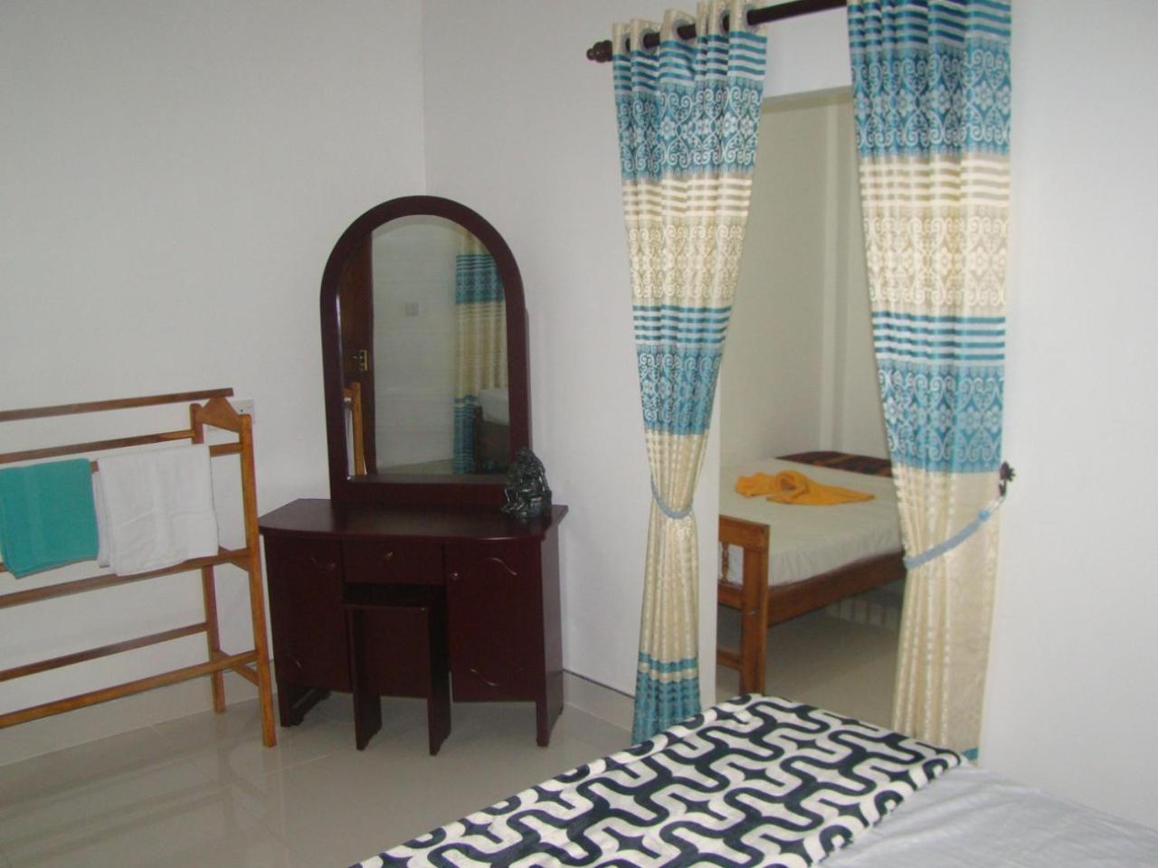 Photo 48